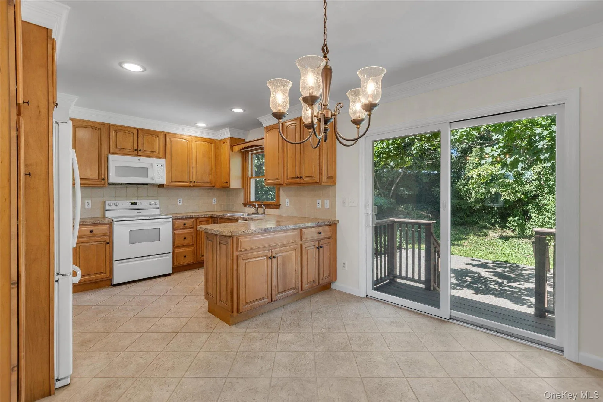 16 Meath Avenue, Huntington, NY, 3 Bedrooms Bedrooms, 7 Rooms Rooms,2 BathroomsBathrooms,Residential,For Rent,Meath,0,1017007 16 Meath Avenue, Huntington, NY, 3 Bedrooms Bedrooms, 7 Rooms Rooms,2 BathroomsBathrooms,Residential,For Rent,Meath,0,1017007