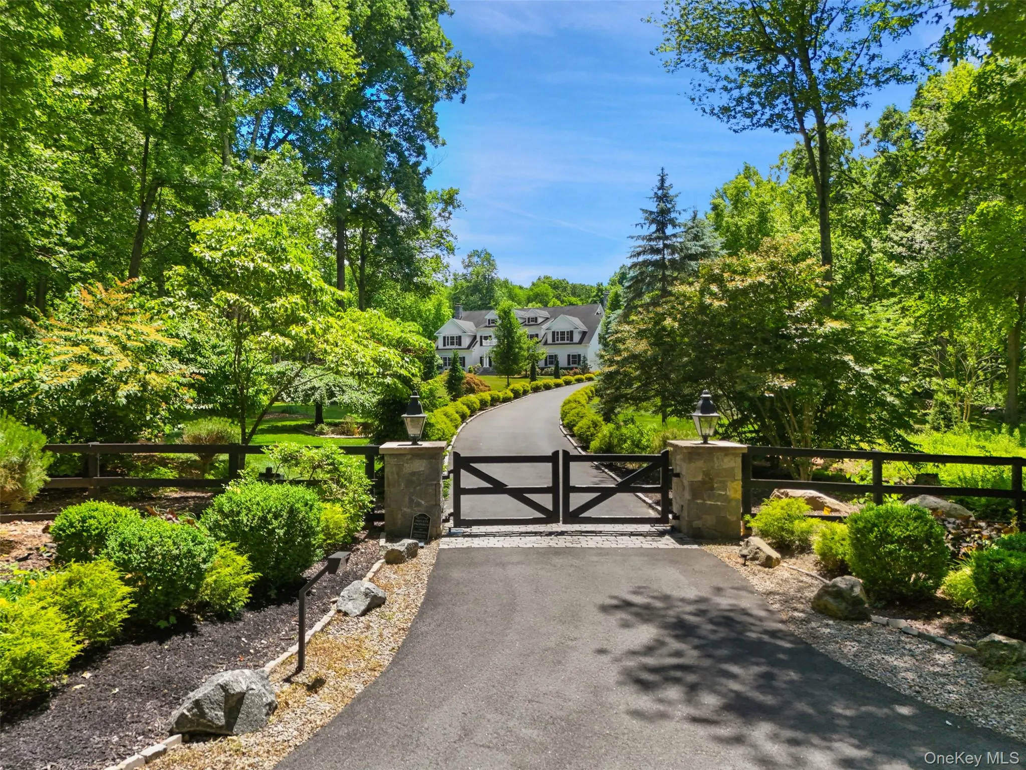5 Apple Mill Lane, North Salem, NY, 6 Bedrooms Bedrooms, 18 Rooms Rooms,5 BathroomsBathrooms,Residential,For Rent,Apple Mill,0,1017008 5 Apple Mill Lane, North Salem, NY, 6 Bedrooms Bedrooms, 18 Rooms Rooms,5 BathroomsBathrooms,Residential,For Rent,Apple Mill,0,1017008