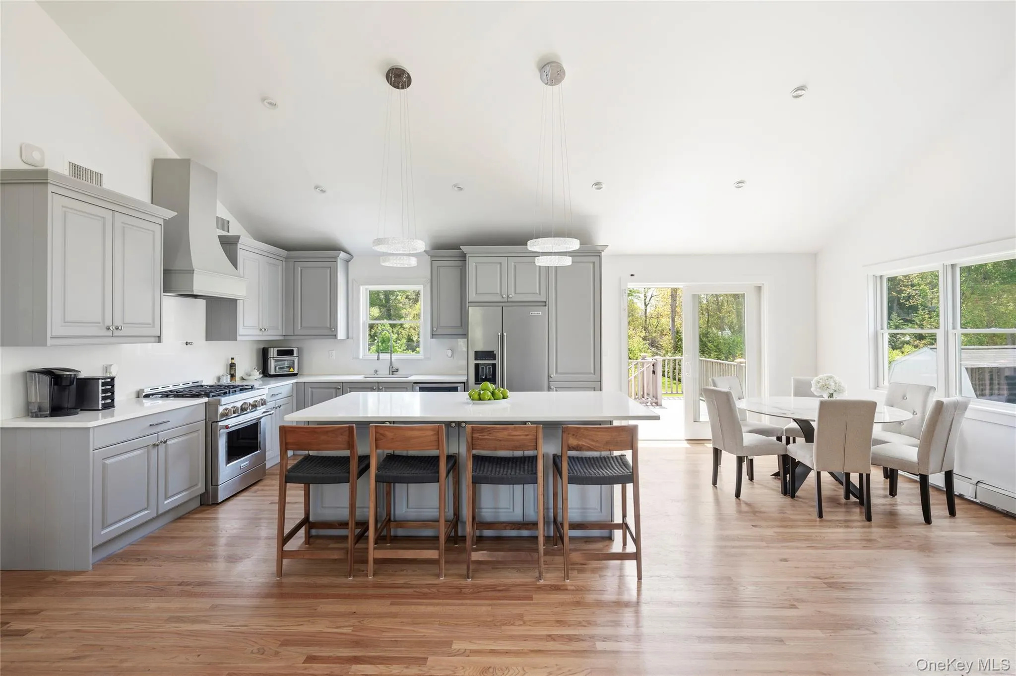 78 North Road, Southampton, NY, 4 Bedrooms Bedrooms, 6 Rooms Rooms,2 BathroomsBathrooms,Residential Lease,For Rent,North,0,1017009 78 North Road, Southampton, NY, 4 Bedrooms Bedrooms, 6 Rooms Rooms,2 BathroomsBathrooms,Residential Lease,For Rent,North,0,1017009