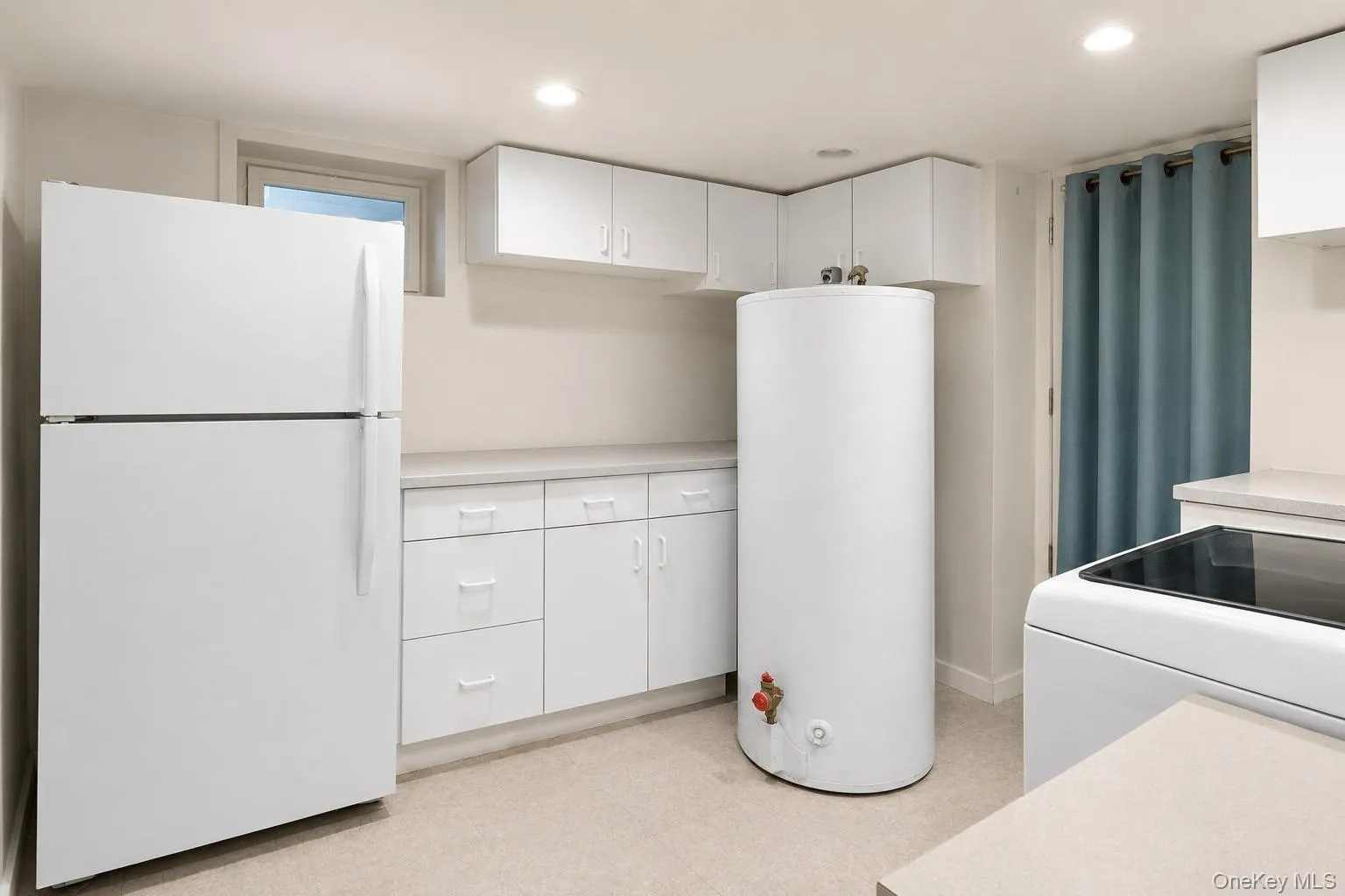16960 144th Road, New York, NY, 3 Bedrooms Bedrooms, 8 Rooms Rooms,2 BathroomsBathrooms,Residential,For Rent,144th,0,1017010 16960 144th Road, New York, NY, 3 Bedrooms Bedrooms, 8 Rooms Rooms,2 BathroomsBathrooms,Residential,For Rent,144th,0,1017010