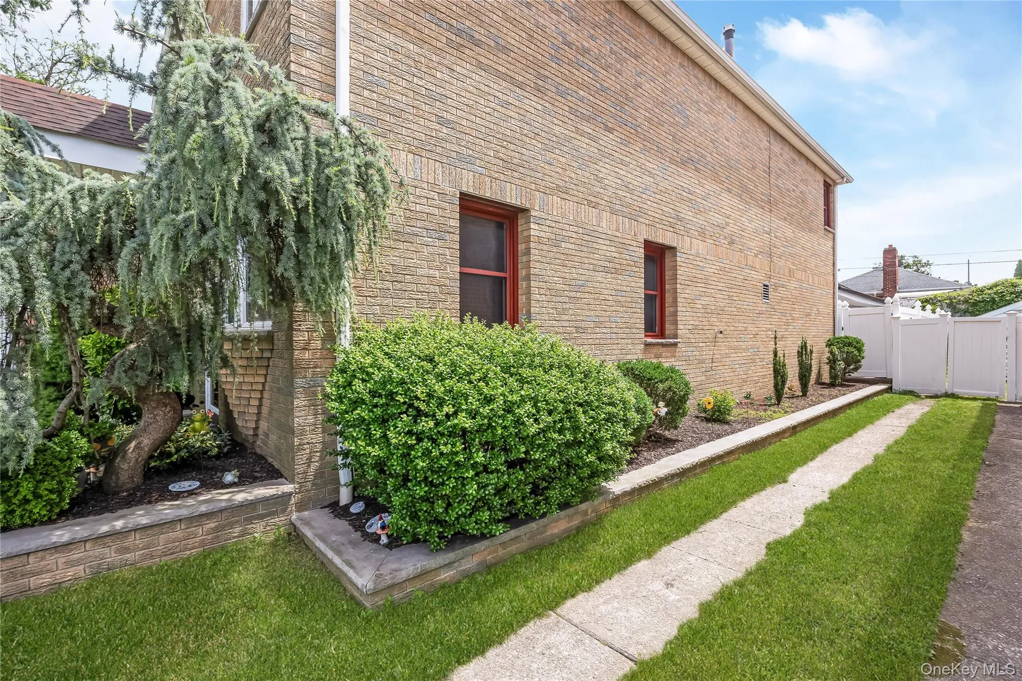 151-62 24th Road, New York, NY, 3 Bedrooms Bedrooms, 7 Rooms Rooms,3 BathroomsBathrooms,Residential,For Rent,24th,0,1017011 151-62 24th Road, New York, NY, 3 Bedrooms Bedrooms, 7 Rooms Rooms,3 BathroomsBathrooms,Residential,For Rent,24th,0,1017011