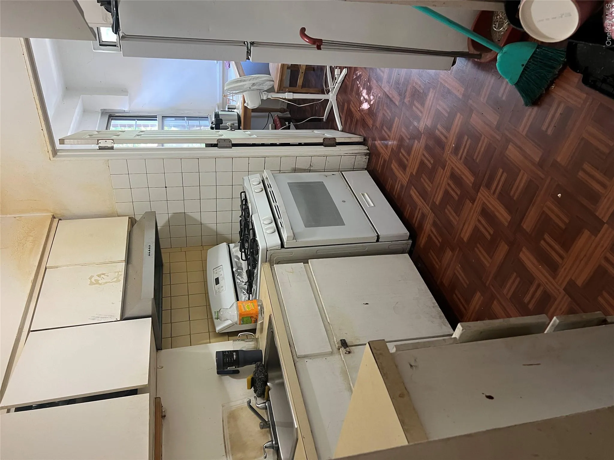 34-25 24 Street, New York, NY, 6 Bedrooms Bedrooms, 15 Rooms Rooms,3 BathroomsBathrooms,Residential,For Rent,24,0,1017016 34-25 24 Street, New York, NY, 6 Bedrooms Bedrooms, 15 Rooms Rooms,3 BathroomsBathrooms,Residential,For Rent,24,0,1017016