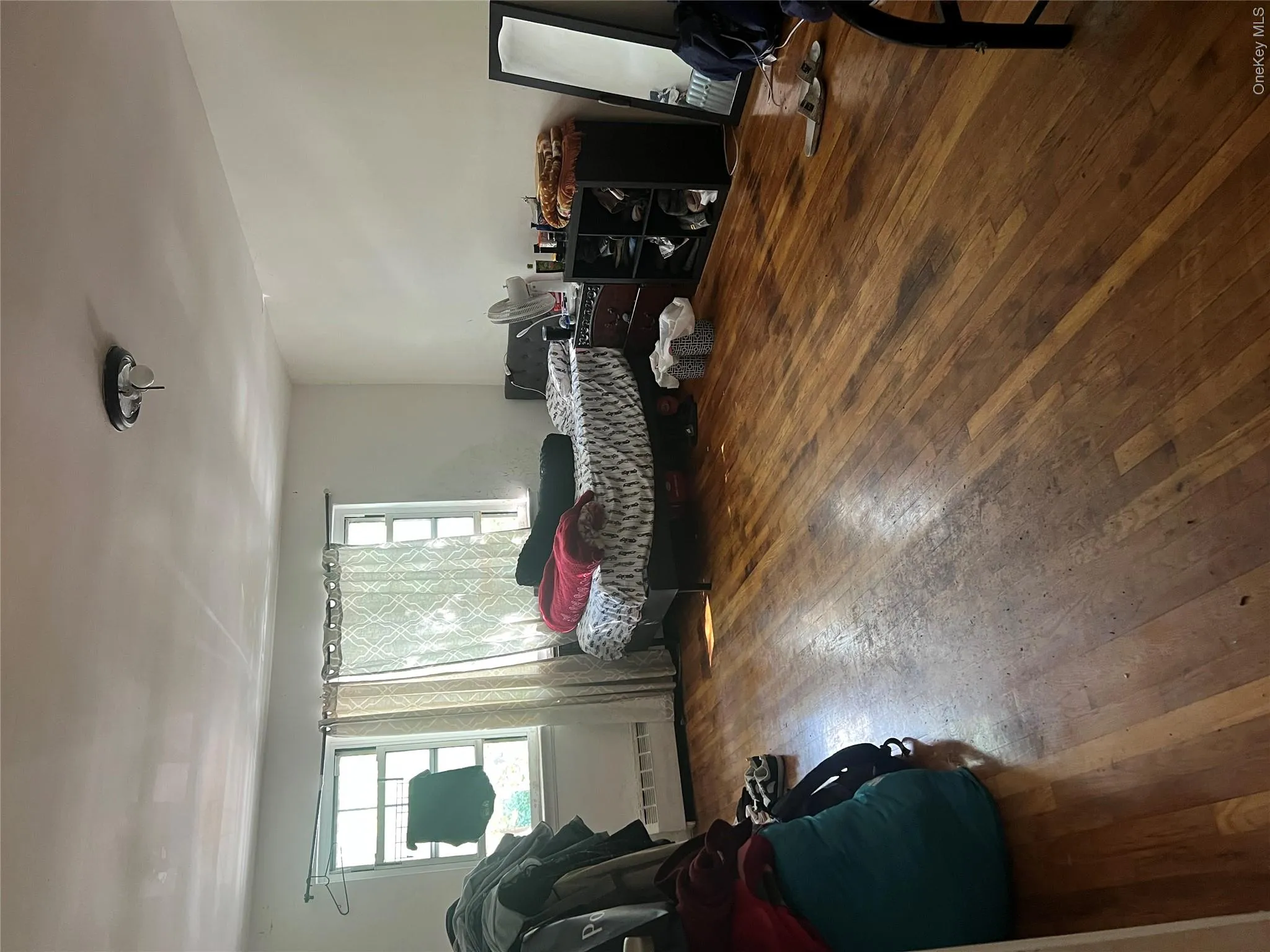 34-25 24 Street, New York, NY, 6 Bedrooms Bedrooms, 15 Rooms Rooms,3 BathroomsBathrooms,Residential,For Rent,24,0,1017016 34-25 24 Street, New York, NY, 6 Bedrooms Bedrooms, 15 Rooms Rooms,3 BathroomsBathrooms,Residential,For Rent,24,0,1017016