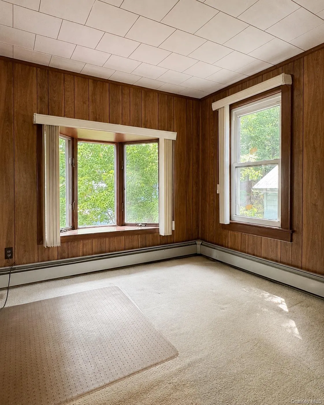 9 Smith Street, Thompson, NY, 3 Bedrooms Bedrooms, 8 Rooms Rooms,2 BathroomsBathrooms,Residential,For Rent,Smith,0,1017017 9 Smith Street, Thompson, NY, 3 Bedrooms Bedrooms, 8 Rooms Rooms,2 BathroomsBathrooms,Residential,For Rent,Smith,0,1017017