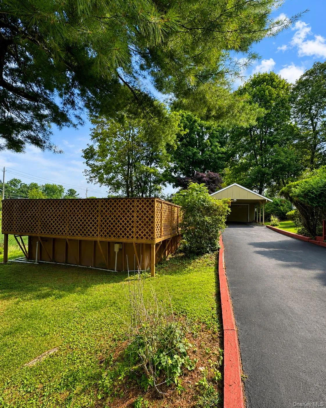 9 Smith Street, Thompson, NY, 3 Bedrooms Bedrooms, 8 Rooms Rooms,2 BathroomsBathrooms,Residential,For Rent,Smith,0,1017017 9 Smith Street, Thompson, NY, 3 Bedrooms Bedrooms, 8 Rooms Rooms,2 BathroomsBathrooms,Residential,For Rent,Smith,0,1017017