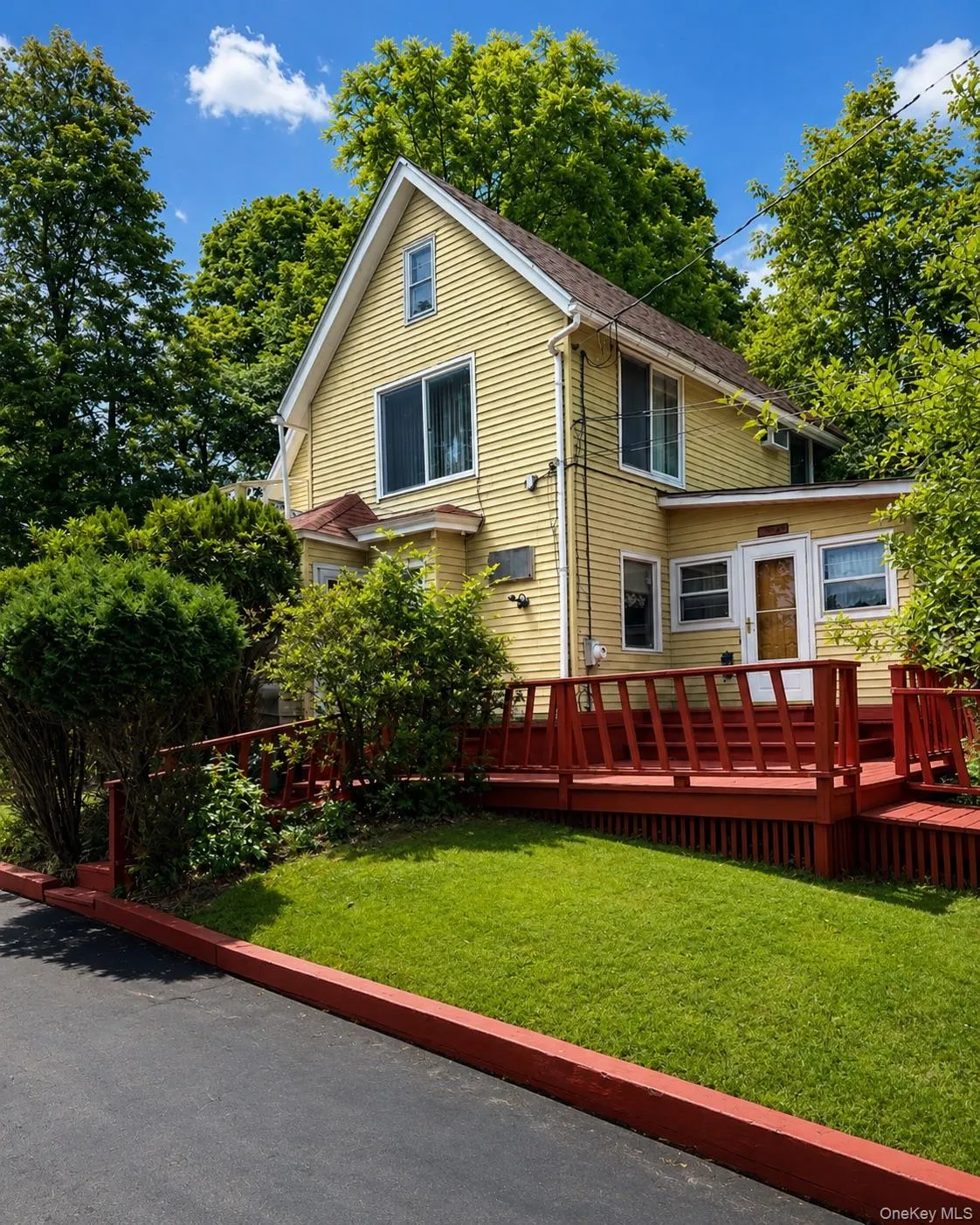 9 Smith Street, Thompson, NY, 3 Bedrooms Bedrooms, 8 Rooms Rooms,2 BathroomsBathrooms,Residential,For Rent,Smith,0,1017017 9 Smith Street, Thompson, NY, 3 Bedrooms Bedrooms, 8 Rooms Rooms,2 BathroomsBathrooms,Residential,For Rent,Smith,0,1017017