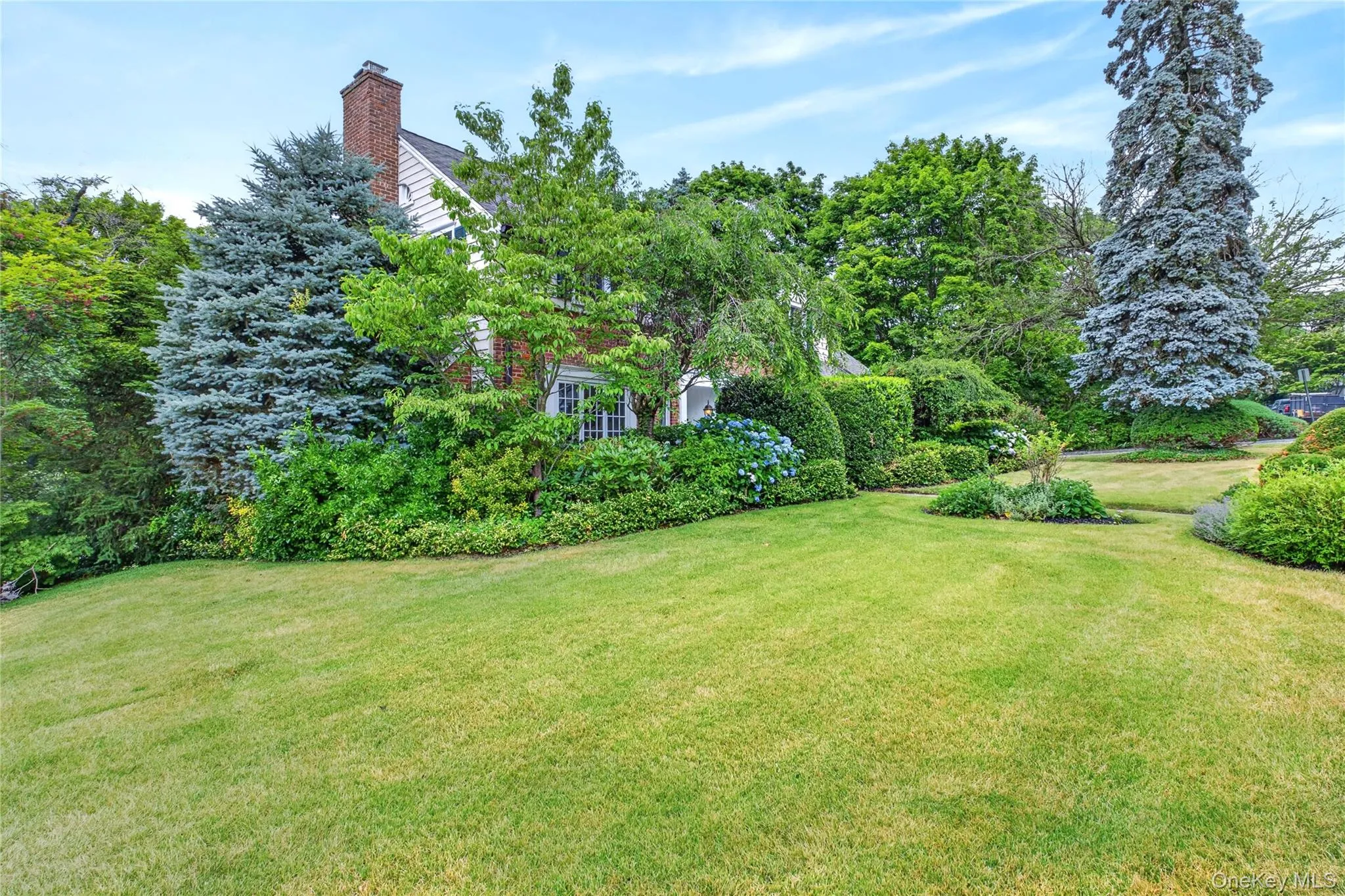 10 Ridge Drive, North Hempstead, NY, 4 Bedrooms Bedrooms, 8 Rooms Rooms,2 BathroomsBathrooms,Residential,For Rent,Ridge,0,1017018 10 Ridge Drive, North Hempstead, NY, 4 Bedrooms Bedrooms, 8 Rooms Rooms,2 BathroomsBathrooms,Residential,For Rent,Ridge,0,1017018