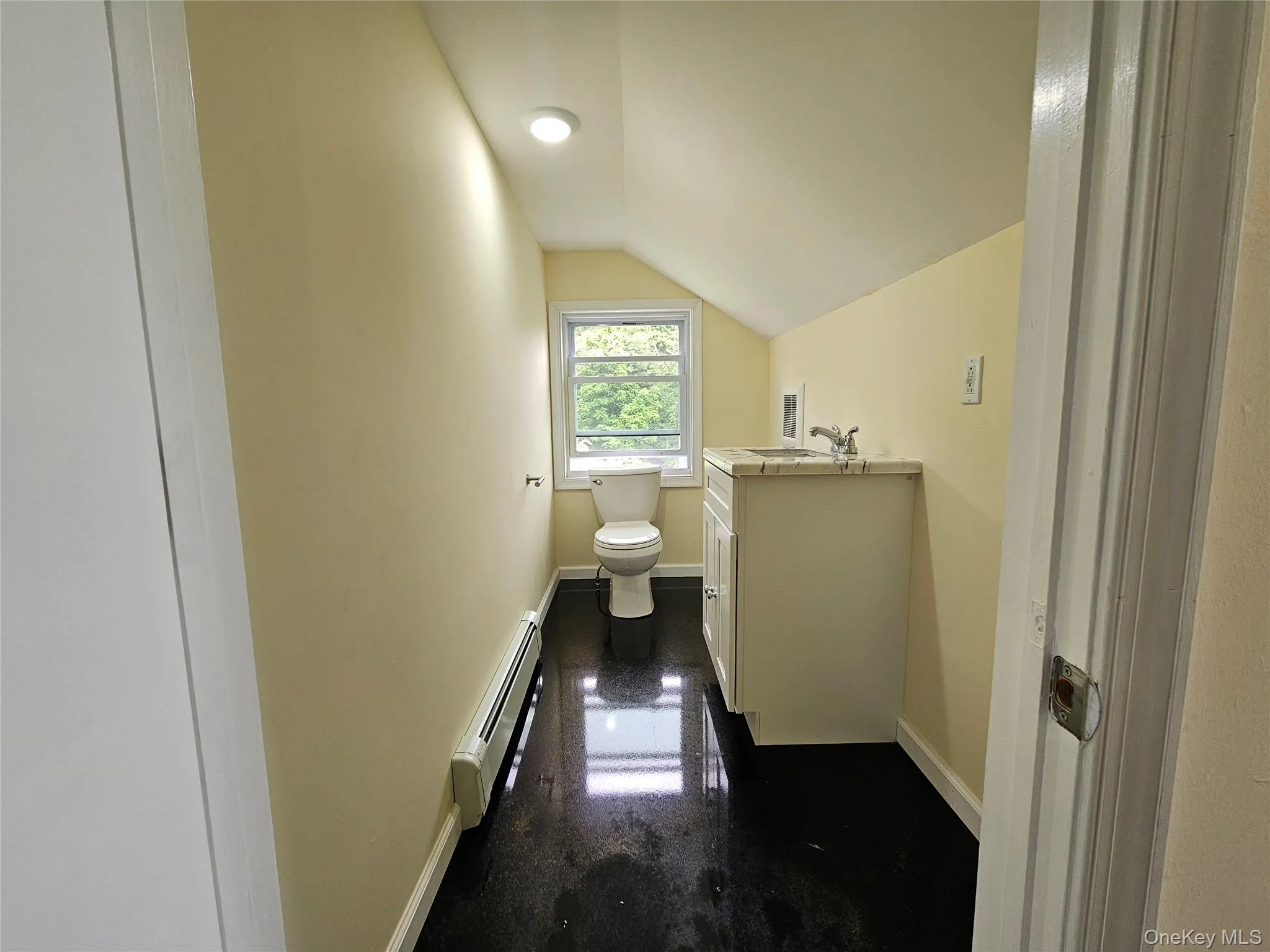 748 Greenville Turnpike, Middletown, NY, 4 Bedrooms Bedrooms, 8 Rooms Rooms,2 BathroomsBathrooms,Residential Lease,For Rent,Greenville,0,1017019 748 Greenville Turnpike, Middletown, NY, 4 Bedrooms Bedrooms, 8 Rooms Rooms,2 BathroomsBathrooms,Residential Lease,For Rent,Greenville,0,1017019