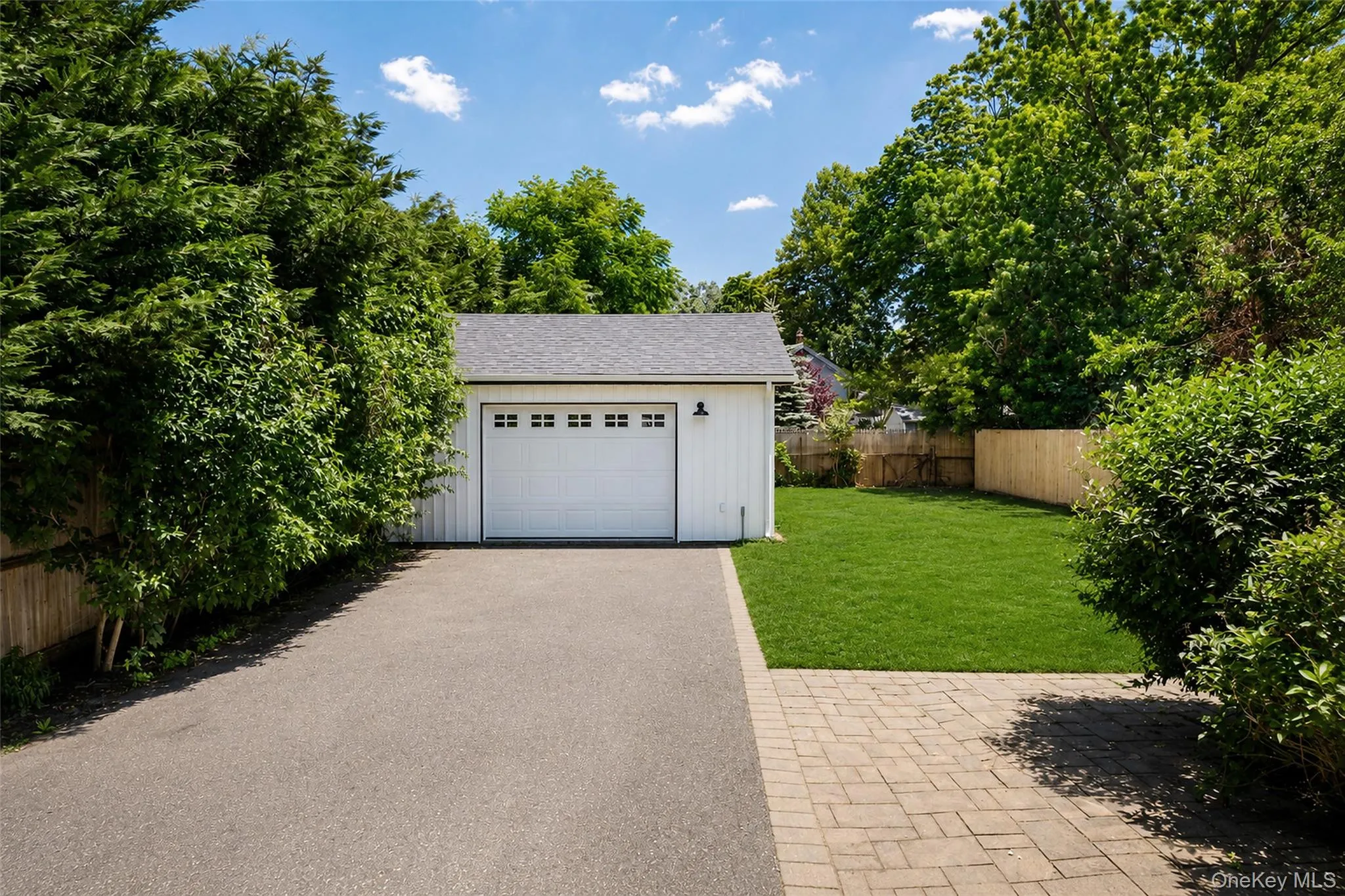 85 Garfield Avenue, Islip, NY, 3 Bedrooms Bedrooms, 11 Rooms Rooms,3 BathroomsBathrooms,Residential,For Rent,Garfield,0,1017020 85 Garfield Avenue, Islip, NY, 3 Bedrooms Bedrooms, 11 Rooms Rooms,3 BathroomsBathrooms,Residential,For Rent,Garfield,0,1017020