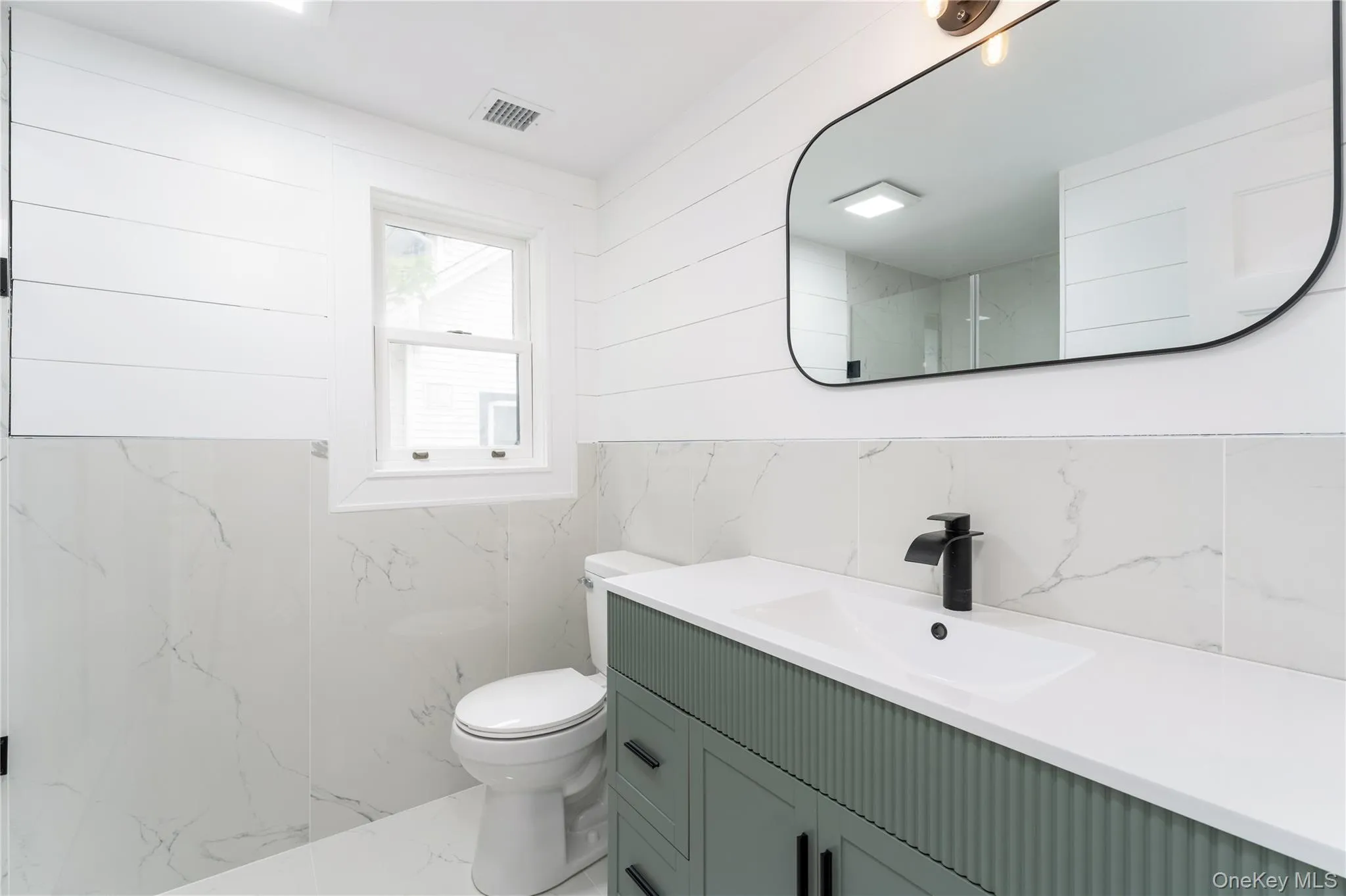 85 Garfield Avenue, Islip, NY, 3 Bedrooms Bedrooms, 11 Rooms Rooms,3 BathroomsBathrooms,Residential,For Rent,Garfield,0,1017020 85 Garfield Avenue, Islip, NY, 3 Bedrooms Bedrooms, 11 Rooms Rooms,3 BathroomsBathrooms,Residential,For Rent,Garfield,0,1017020