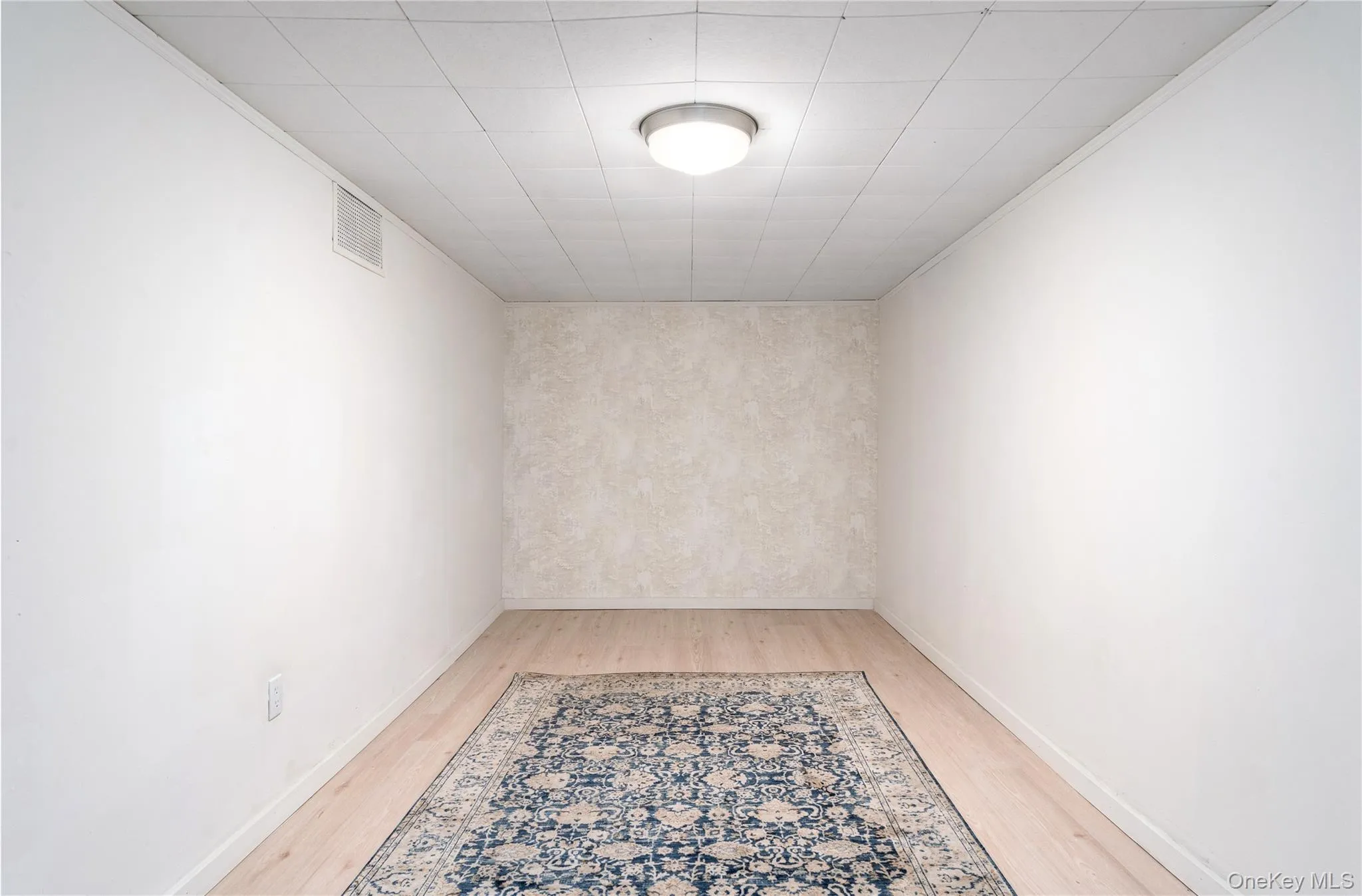 85 Garfield Avenue, Islip, NY, 3 Bedrooms Bedrooms, 11 Rooms Rooms,3 BathroomsBathrooms,Residential,For Rent,Garfield,0,1017020 85 Garfield Avenue, Islip, NY, 3 Bedrooms Bedrooms, 11 Rooms Rooms,3 BathroomsBathrooms,Residential,For Rent,Garfield,0,1017020
