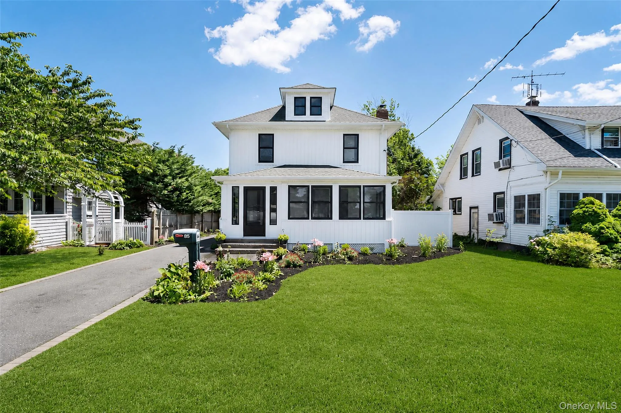 85 Garfield Avenue, Islip, NY, 3 Bedrooms Bedrooms, 11 Rooms Rooms,3 BathroomsBathrooms,Residential,For Rent,Garfield,0,1017020 85 Garfield Avenue, Islip, NY, 3 Bedrooms Bedrooms, 11 Rooms Rooms,3 BathroomsBathrooms,Residential,For Rent,Garfield,0,1017020