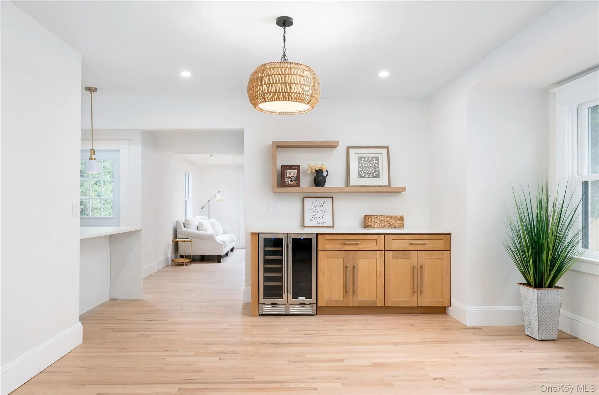 85 Garfield Avenue, Islip, NY, 3 Bedrooms Bedrooms, 11 Rooms Rooms,3 BathroomsBathrooms,Residential,For Rent,Garfield,0,1017020 85 Garfield Avenue, Islip, NY, 3 Bedrooms Bedrooms, 11 Rooms Rooms,3 BathroomsBathrooms,Residential,For Rent,Garfield,0,1017020