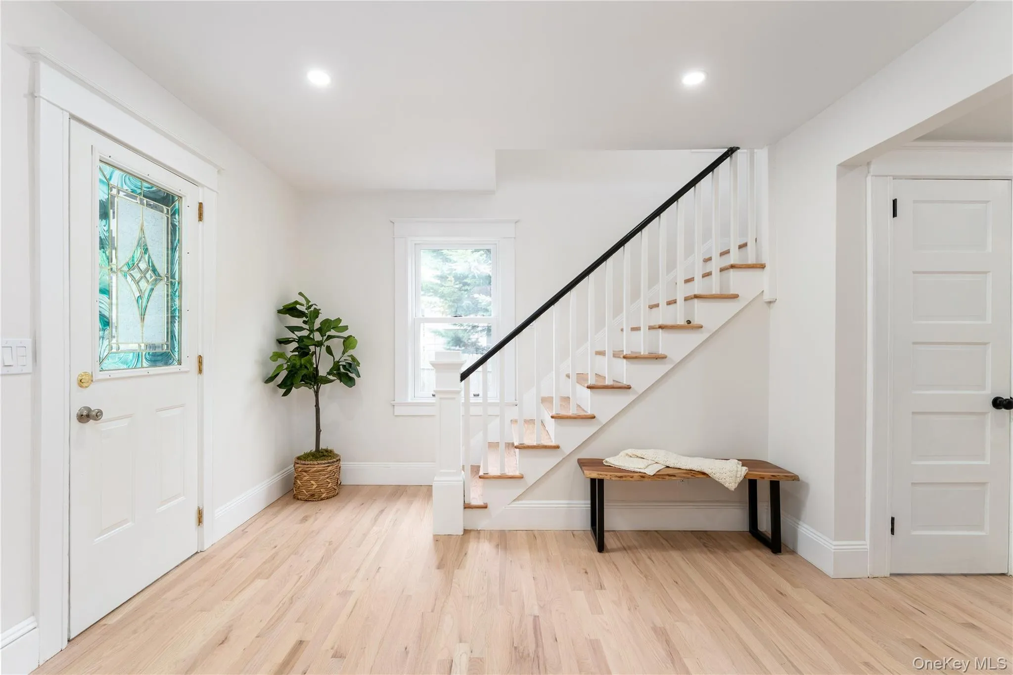 85 Garfield Avenue, Islip, NY, 3 Bedrooms Bedrooms, 11 Rooms Rooms,3 BathroomsBathrooms,Residential,For Rent,Garfield,0,1017020 85 Garfield Avenue, Islip, NY, 3 Bedrooms Bedrooms, 11 Rooms Rooms,3 BathroomsBathrooms,Residential,For Rent,Garfield,0,1017020