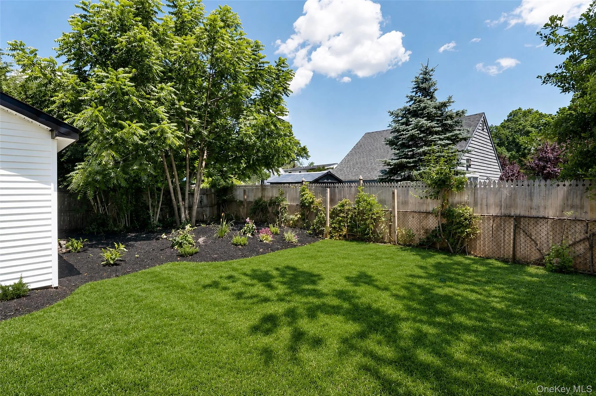 85 Garfield Avenue, Islip, NY, 3 Bedrooms Bedrooms, 11 Rooms Rooms,3 BathroomsBathrooms,Residential,For Rent,Garfield,0,1017020 85 Garfield Avenue, Islip, NY, 3 Bedrooms Bedrooms, 11 Rooms Rooms,3 BathroomsBathrooms,Residential,For Rent,Garfield,0,1017020
