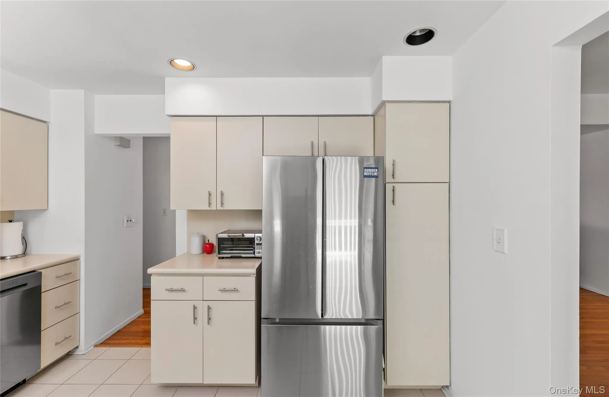 414 Maple Avenue, Clarkstown, NY, 4 Bedrooms Bedrooms, 8 Rooms Rooms,1 BathroomBathrooms,Residential,For Rent,Maple,0,1017021 414 Maple Avenue, Clarkstown, NY, 4 Bedrooms Bedrooms, 8 Rooms Rooms,1 BathroomBathrooms,Residential,For Rent,Maple,0,1017021