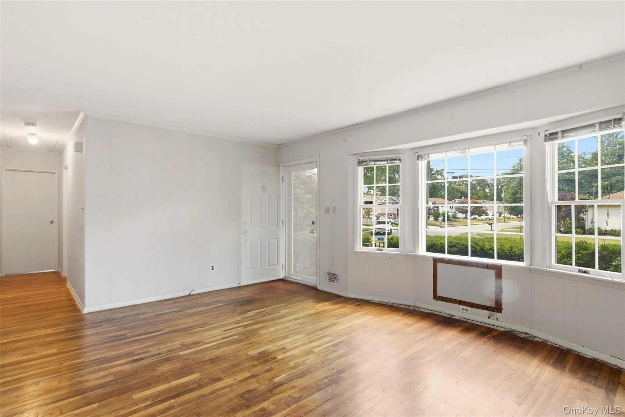 34 Hollo Drive, Brookhaven, NY, 3 Bedrooms Bedrooms, 5 Rooms Rooms,1 BathroomBathrooms,Residential,For Rent,Hollo,0,1017022 34 Hollo Drive, Brookhaven, NY, 3 Bedrooms Bedrooms, 5 Rooms Rooms,1 BathroomBathrooms,Residential,For Rent,Hollo,0,1017022