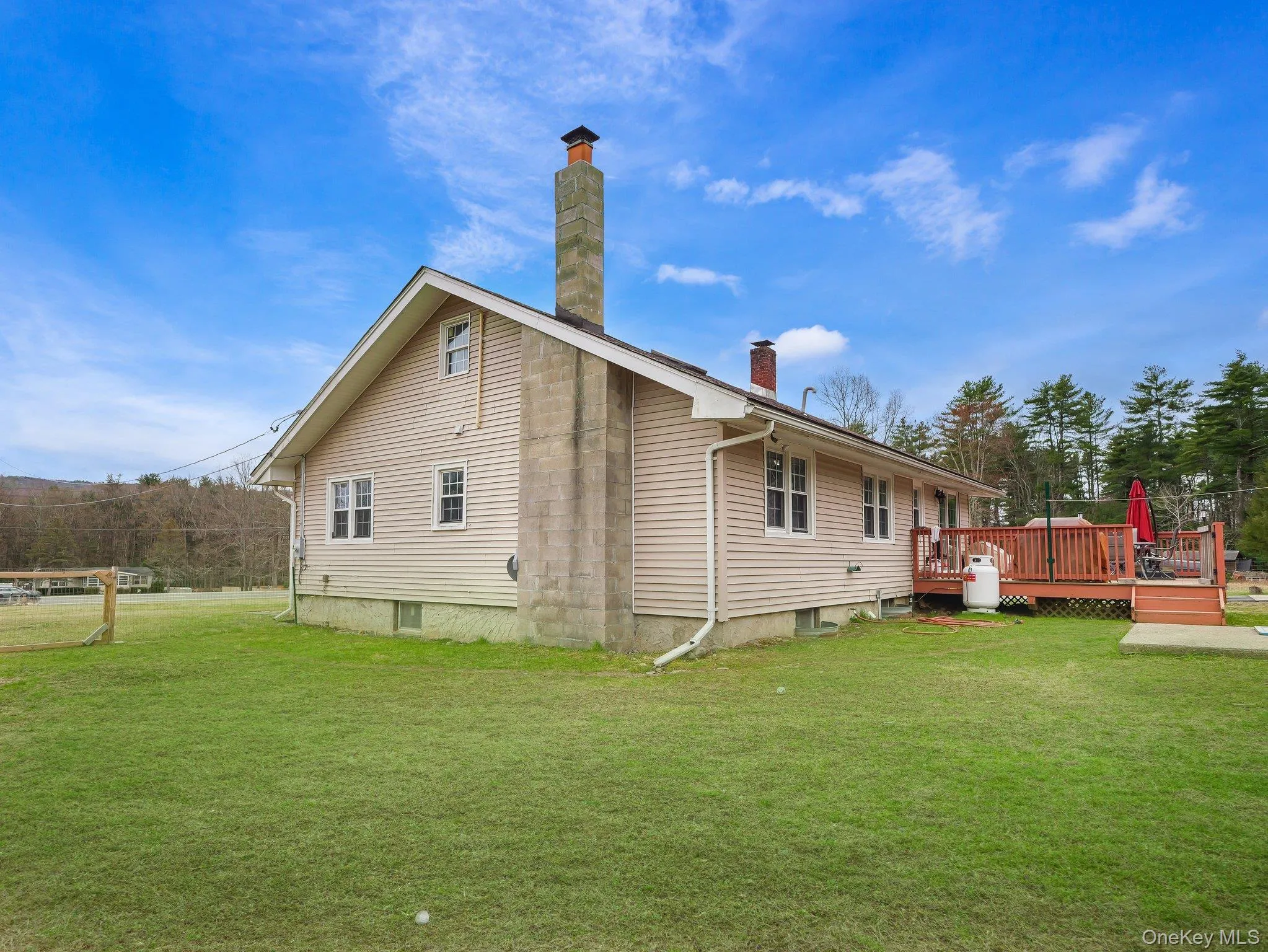 2643 State Route 209, Mamakating, NY, 3 Bedrooms Bedrooms, 6 Rooms Rooms,2 BathroomsBathrooms,Residential,For Rent,State Route 209,0,1017024 2643 State Route 209, Mamakating, NY, 3 Bedrooms Bedrooms, 6 Rooms Rooms,2 BathroomsBathrooms,Residential,For Rent,State Route 209,0,1017024