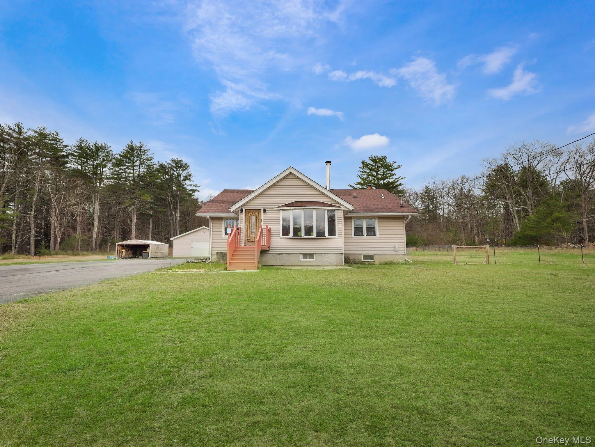 2643 State Route 209, Mamakating, NY, 3 Bedrooms Bedrooms, 6 Rooms Rooms,2 BathroomsBathrooms,Residential,For Rent,State Route 209,0,1017024 2643 State Route 209, Mamakating, NY, 3 Bedrooms Bedrooms, 6 Rooms Rooms,2 BathroomsBathrooms,Residential,For Rent,State Route 209,0,1017024