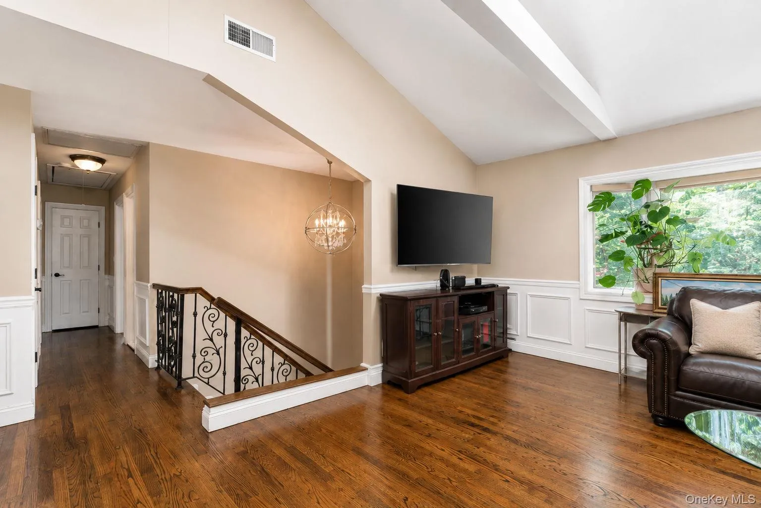 25 Brewster Avenue, Smithtown, NY, 4 Bedrooms Bedrooms, 8 Rooms Rooms,2 BathroomsBathrooms,Residential,For Rent,Brewster,0,1017028 25 Brewster Avenue, Smithtown, NY, 4 Bedrooms Bedrooms, 8 Rooms Rooms,2 BathroomsBathrooms,Residential,For Rent,Brewster,0,1017028