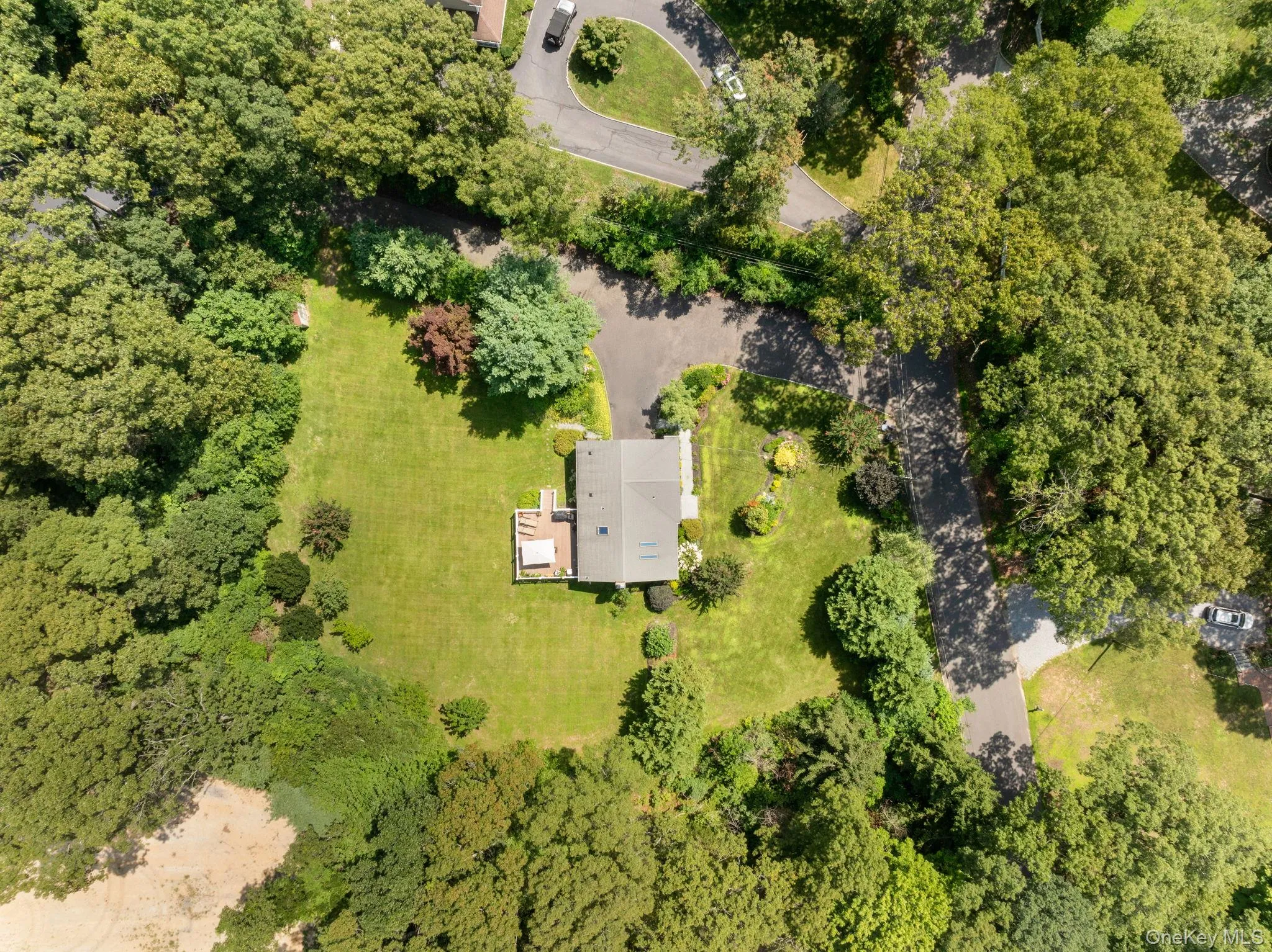 25 Brewster Avenue, Smithtown, NY, 4 Bedrooms Bedrooms, 8 Rooms Rooms,2 BathroomsBathrooms,Residential,For Rent,Brewster,0,1017028 25 Brewster Avenue, Smithtown, NY, 4 Bedrooms Bedrooms, 8 Rooms Rooms,2 BathroomsBathrooms,Residential,For Rent,Brewster,0,1017028