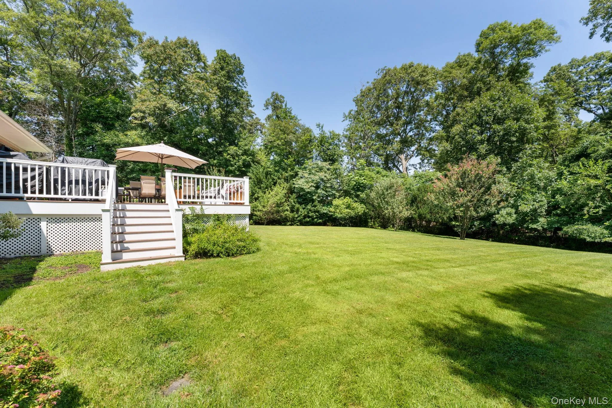 25 Brewster Avenue, Smithtown, NY, 4 Bedrooms Bedrooms, 8 Rooms Rooms,2 BathroomsBathrooms,Residential,For Rent,Brewster,0,1017028 25 Brewster Avenue, Smithtown, NY, 4 Bedrooms Bedrooms, 8 Rooms Rooms,2 BathroomsBathrooms,Residential,For Rent,Brewster,0,1017028
