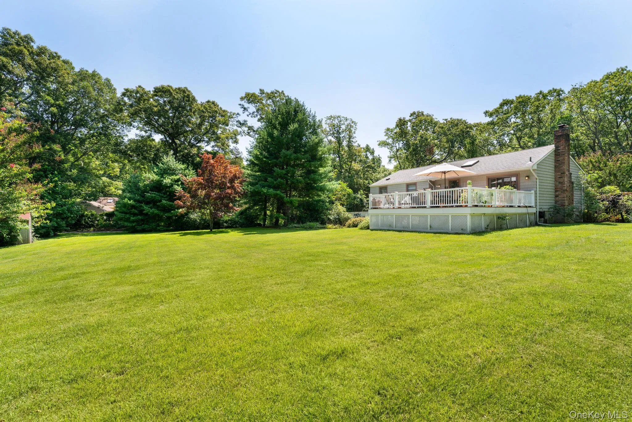 25 Brewster Avenue, Smithtown, NY, 4 Bedrooms Bedrooms, 8 Rooms Rooms,2 BathroomsBathrooms,Residential,For Rent,Brewster,0,1017028 25 Brewster Avenue, Smithtown, NY, 4 Bedrooms Bedrooms, 8 Rooms Rooms,2 BathroomsBathrooms,Residential,For Rent,Brewster,0,1017028