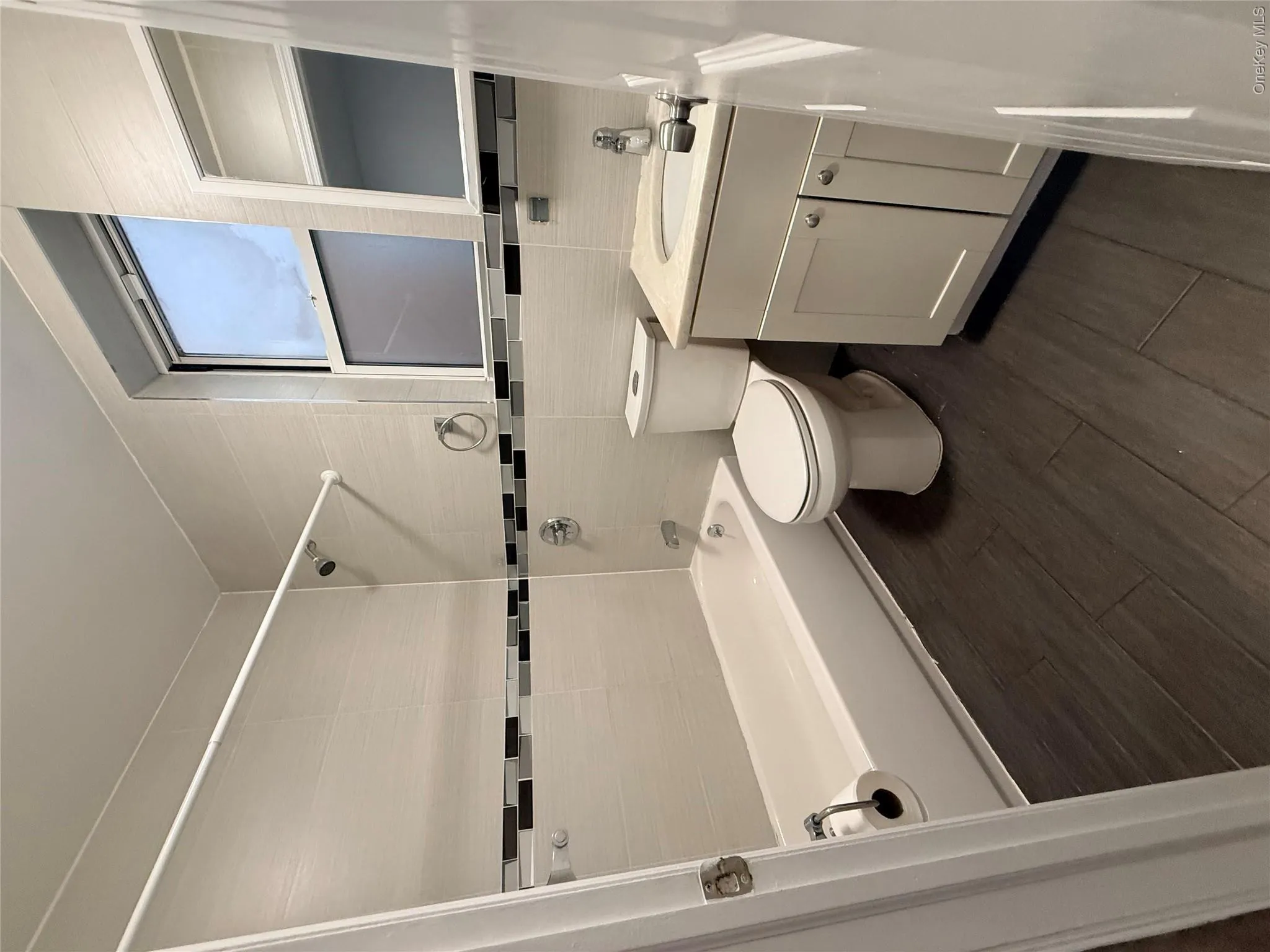 5159 47th Street, New York, NY, 4 Bedrooms Bedrooms, 6 Rooms Rooms,1 BathroomBathrooms,Residential Lease,For Rent,47th,0,1017029 5159 47th Street, New York, NY, 4 Bedrooms Bedrooms, 6 Rooms Rooms,1 BathroomBathrooms,Residential Lease,For Rent,47th,0,1017029