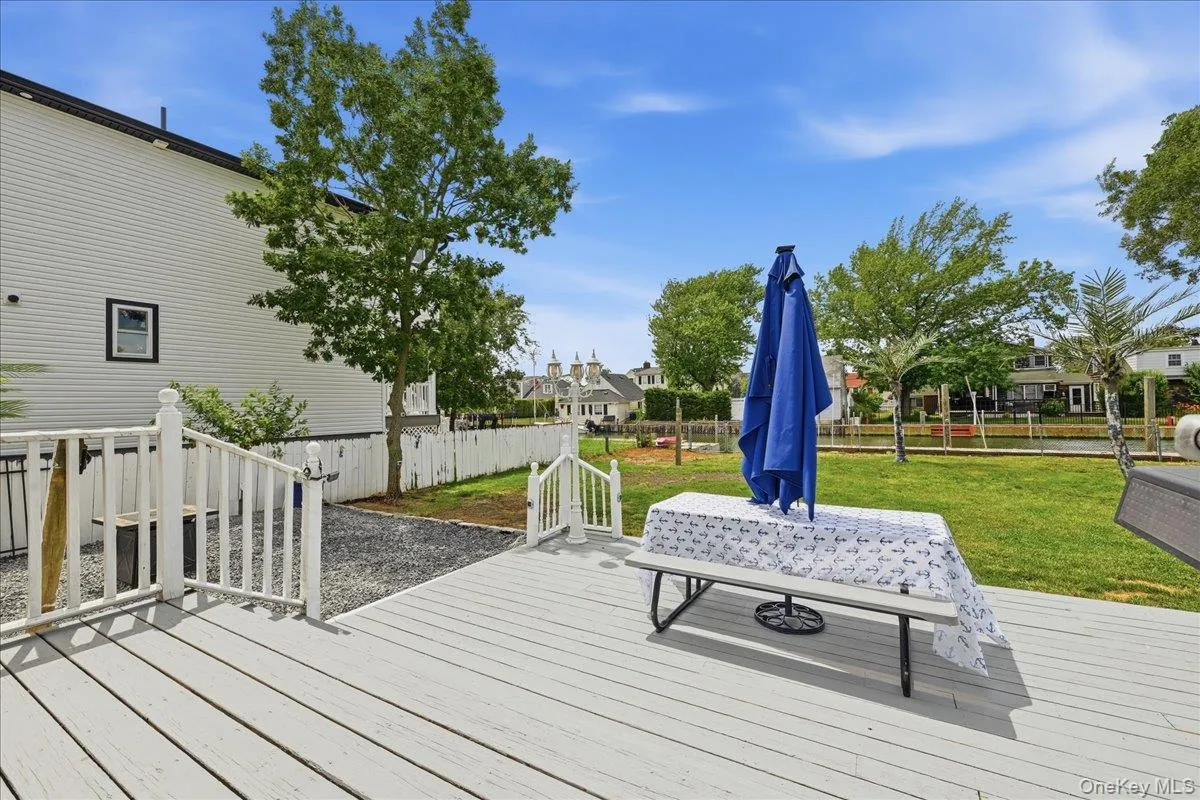 17 Norman Avenue, Babylon, NY, 3 Bedrooms Bedrooms, 7 Rooms Rooms,2 BathroomsBathrooms,Residential,For Rent,Norman,0,KEY1017032 17 Norman Avenue, Babylon, NY, 3 Bedrooms Bedrooms, 7 Rooms Rooms,2 BathroomsBathrooms,Residential,For Rent,Norman,0,KEY1017032