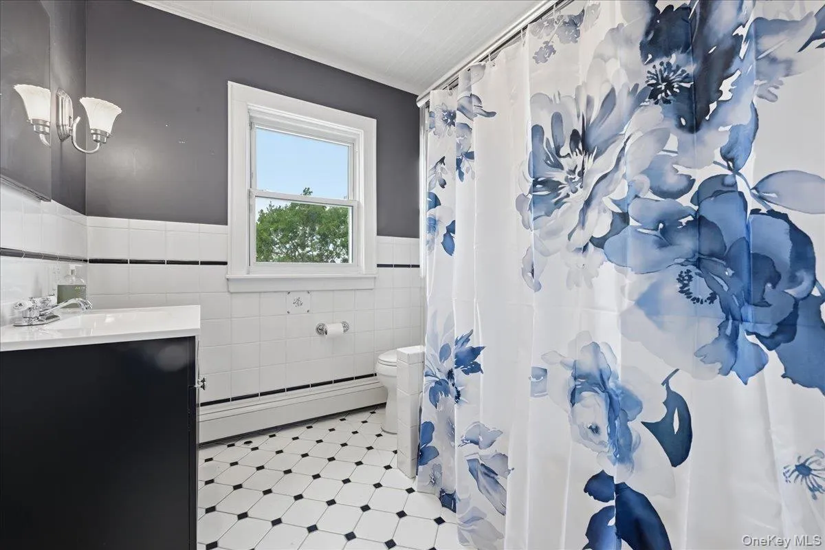 17 Norman Avenue, Babylon, NY, 3 Bedrooms Bedrooms, 7 Rooms Rooms,2 BathroomsBathrooms,Residential,For Rent,Norman,0,KEY1017032 17 Norman Avenue, Babylon, NY, 3 Bedrooms Bedrooms, 7 Rooms Rooms,2 BathroomsBathrooms,Residential,For Rent,Norman,0,KEY1017032