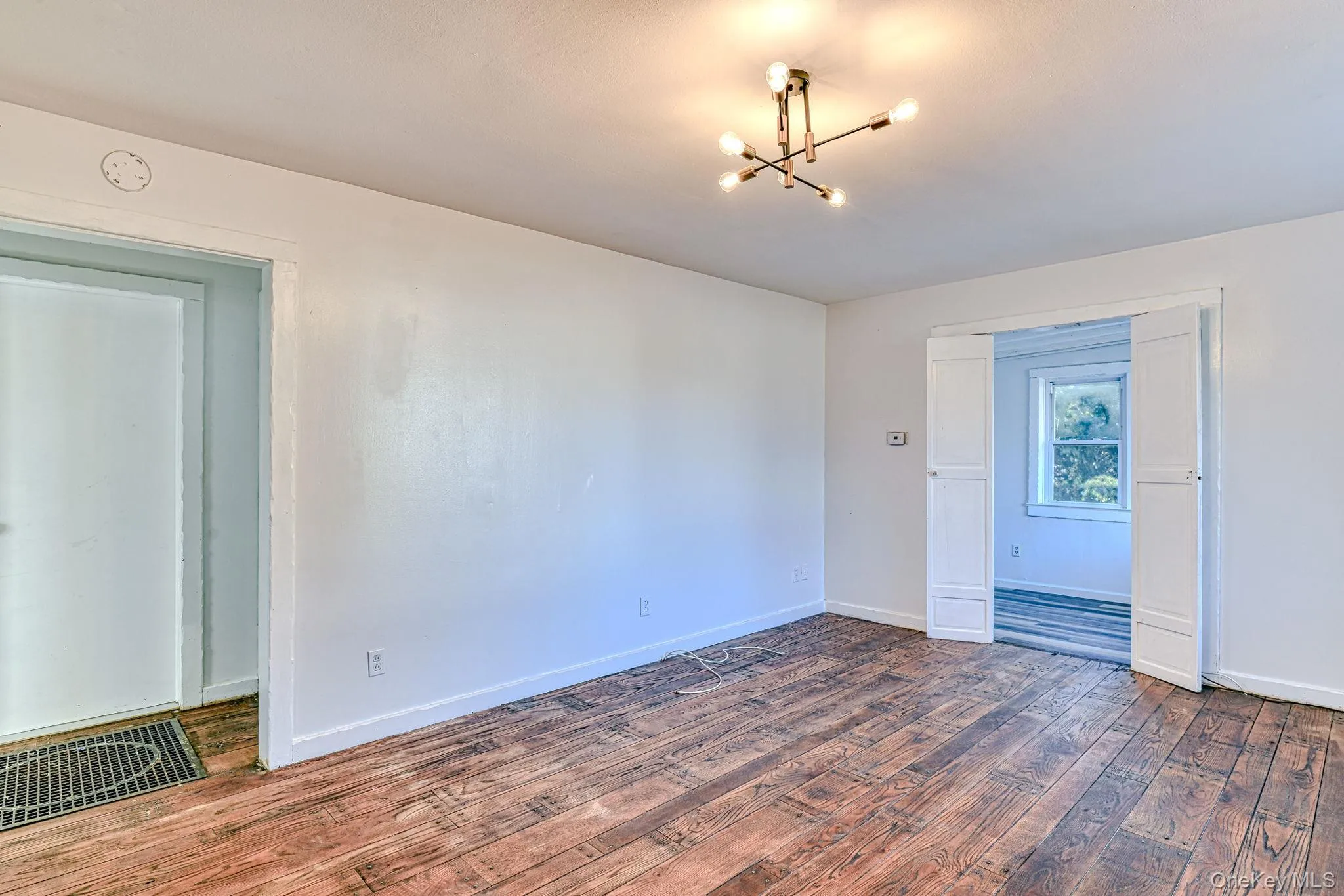 19 Innis Avenue, Newburgh (town), NY, 2 Bedrooms Bedrooms, 6 Rooms Rooms,1 BathroomBathrooms,Residential Lease,For Rent,Innis,0,1017038 19 Innis Avenue, Newburgh (town), NY, 2 Bedrooms Bedrooms, 6 Rooms Rooms,1 BathroomBathrooms,Residential Lease,For Rent,Innis,0,1017038