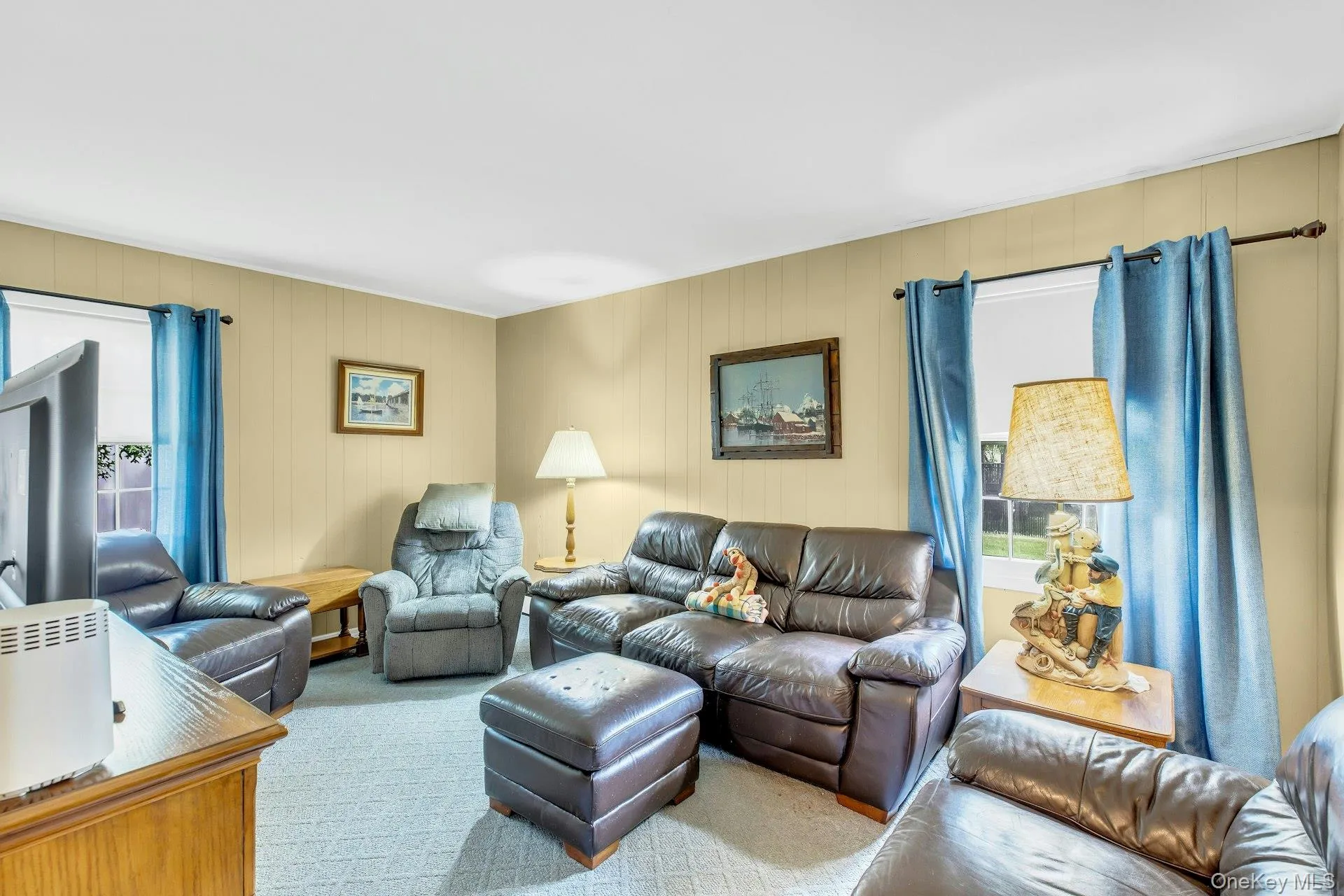 23 Bently Lane, Brookhaven, NY, 5 Bedrooms Bedrooms, 9 Rooms Rooms,3 BathroomsBathrooms,Residential,For Rent,Bently,0,KEY1017039 23 Bently Lane, Brookhaven, NY, 5 Bedrooms Bedrooms, 9 Rooms Rooms,3 BathroomsBathrooms,Residential,For Rent,Bently,0,KEY1017039