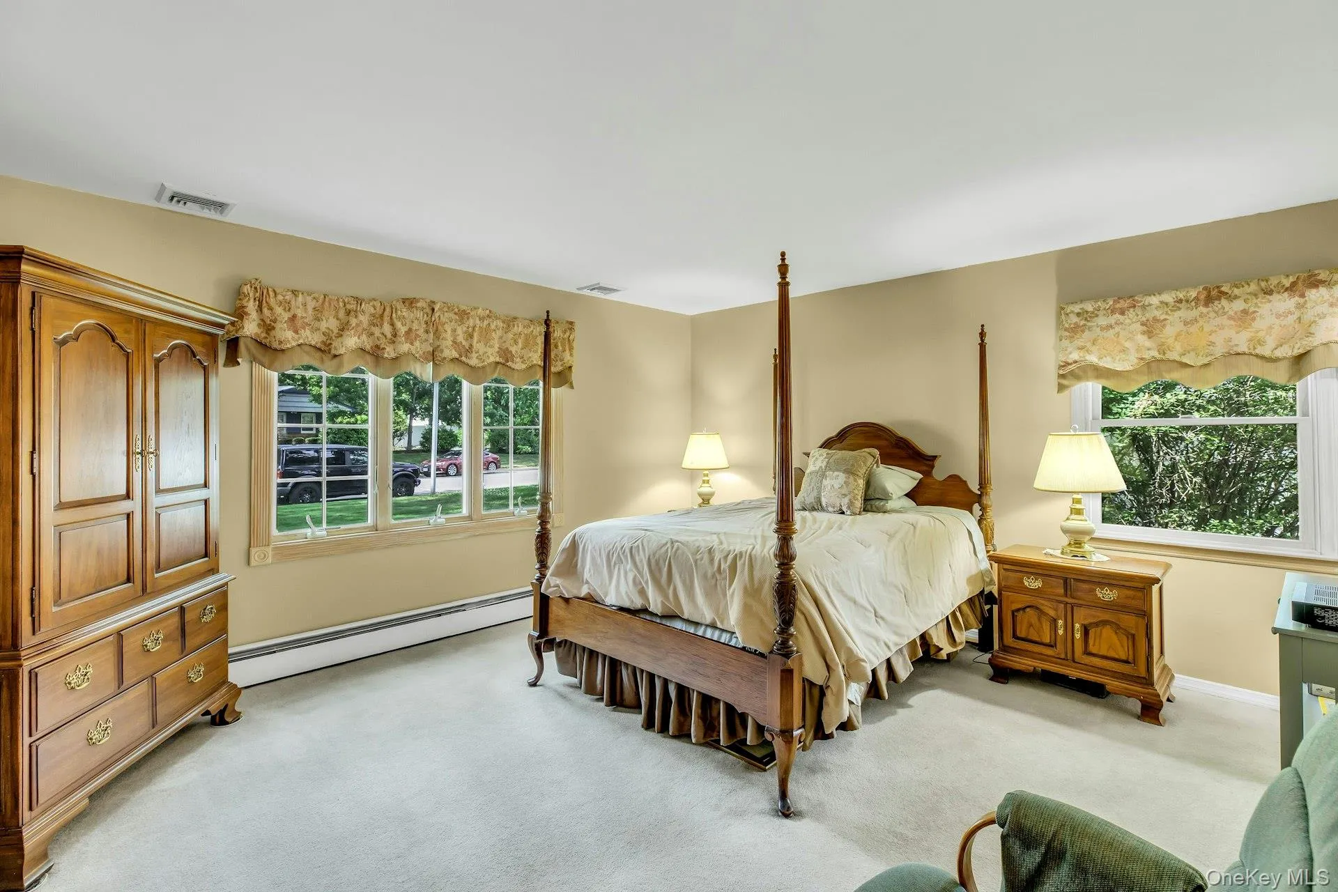 23 Bently Lane, Brookhaven, NY, 5 Bedrooms Bedrooms, 9 Rooms Rooms,3 BathroomsBathrooms,Residential,For Rent,Bently,0,KEY1017039 23 Bently Lane, Brookhaven, NY, 5 Bedrooms Bedrooms, 9 Rooms Rooms,3 BathroomsBathrooms,Residential,For Rent,Bently,0,KEY1017039