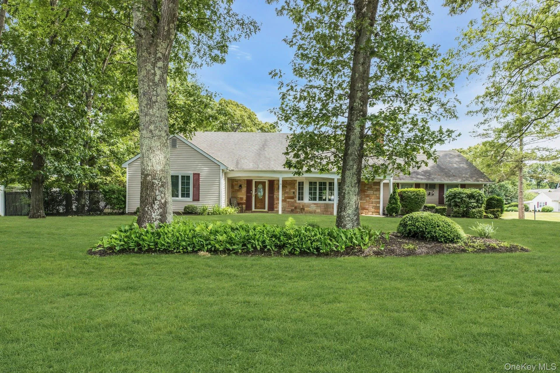23 Bently Lane, Brookhaven, NY, 5 Bedrooms Bedrooms, 9 Rooms Rooms,3 BathroomsBathrooms,Residential,For Rent,Bently,0,KEY1017039 23 Bently Lane, Brookhaven, NY, 5 Bedrooms Bedrooms, 9 Rooms Rooms,3 BathroomsBathrooms,Residential,For Rent,Bently,0,KEY1017039