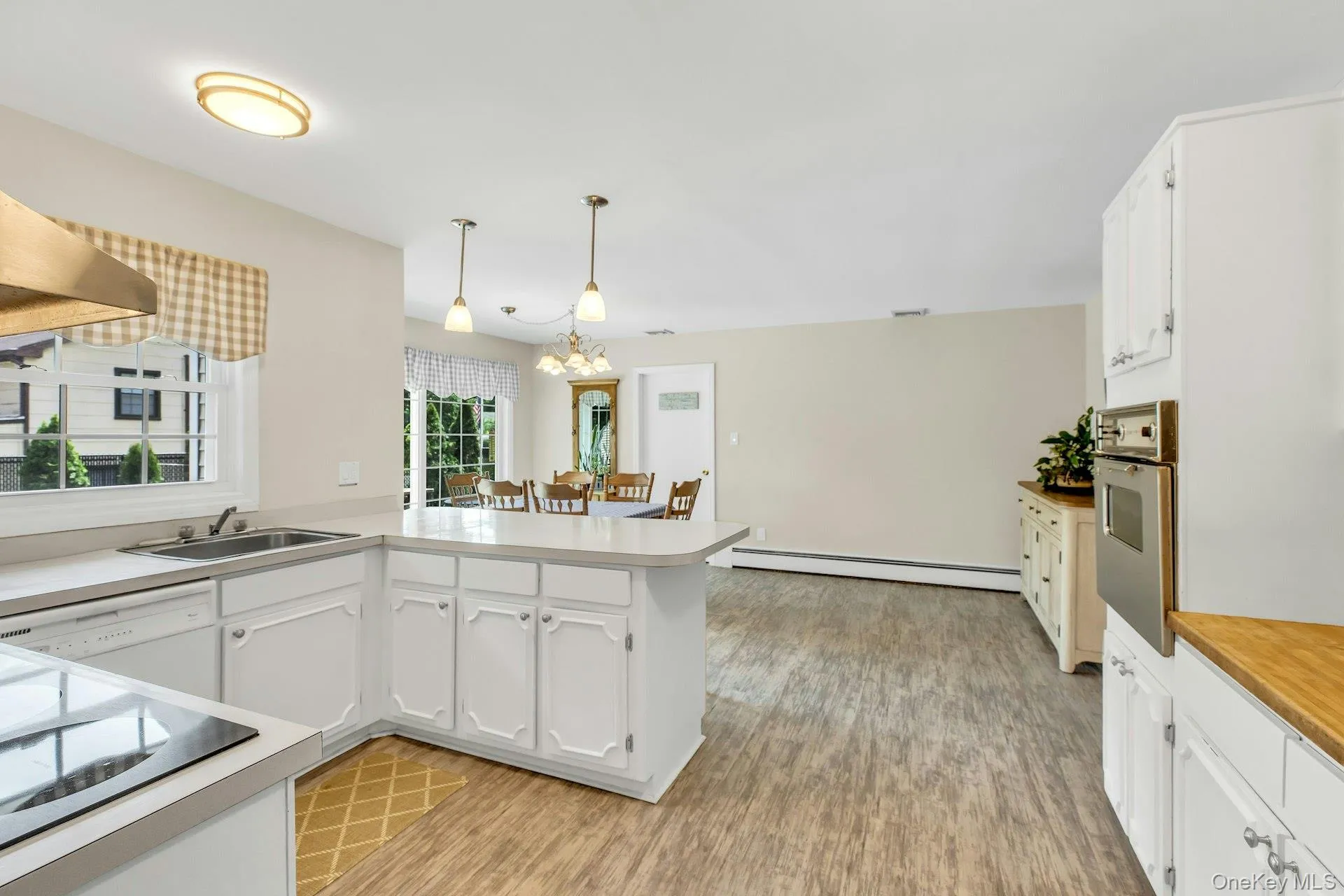 23 Bently Lane, Brookhaven, NY, 5 Bedrooms Bedrooms, 9 Rooms Rooms,3 BathroomsBathrooms,Residential,For Rent,Bently,0,KEY1017039 23 Bently Lane, Brookhaven, NY, 5 Bedrooms Bedrooms, 9 Rooms Rooms,3 BathroomsBathrooms,Residential,For Rent,Bently,0,KEY1017039