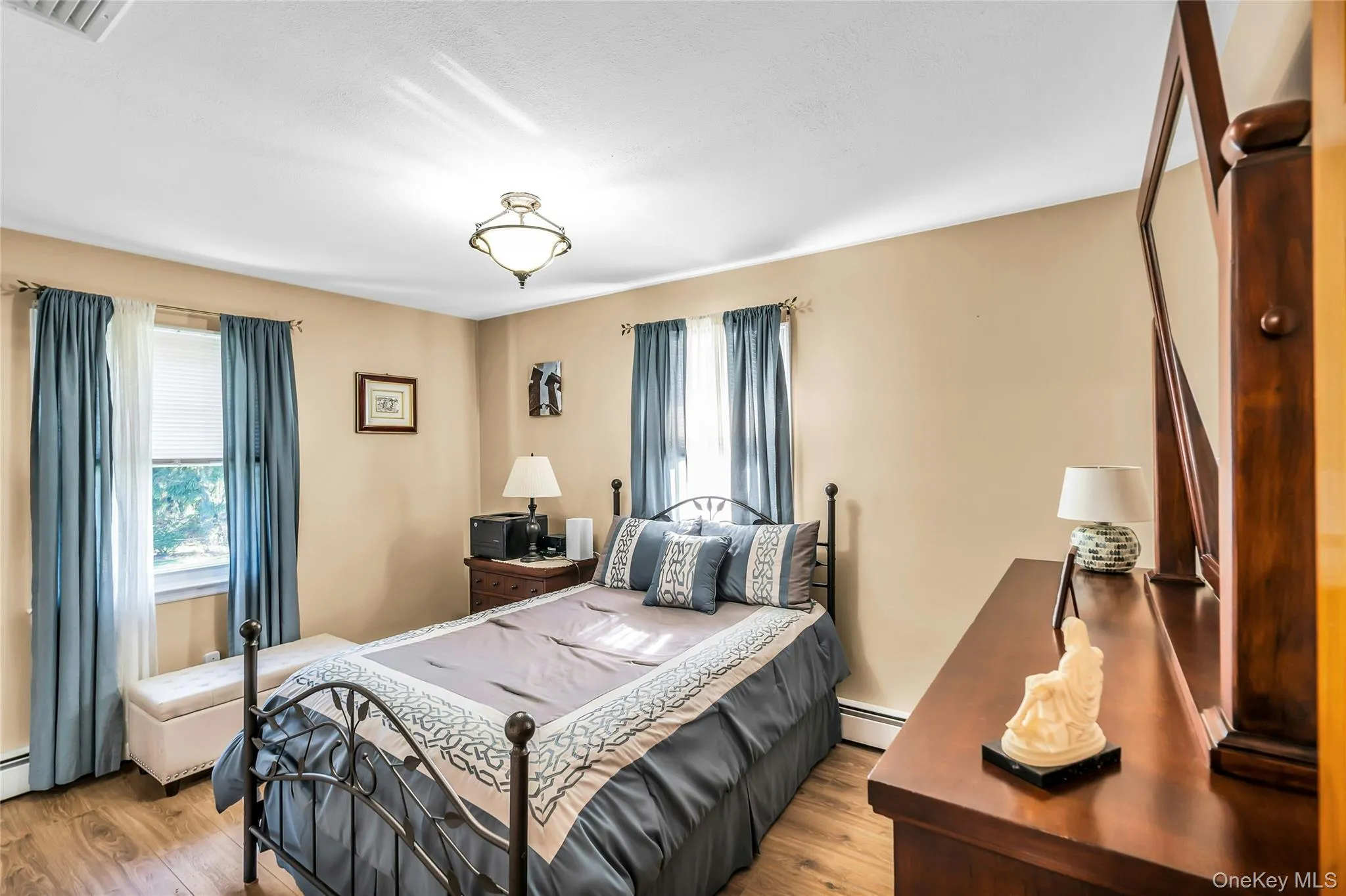 105 Convent Road, Oyster Bay, NY, 4 Bedrooms Bedrooms, 8 Rooms Rooms,3 BathroomsBathrooms,Residential,For Rent,Convent,0,KEY1017042 105 Convent Road, Oyster Bay, NY, 4 Bedrooms Bedrooms, 8 Rooms Rooms,3 BathroomsBathrooms,Residential,For Rent,Convent,0,KEY1017042