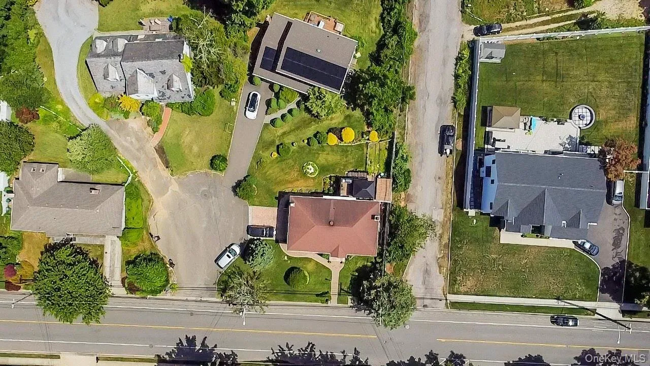 105 Convent Road, Oyster Bay, NY, 4 Bedrooms Bedrooms, 8 Rooms Rooms,3 BathroomsBathrooms,Residential,For Rent,Convent,0,KEY1017042 105 Convent Road, Oyster Bay, NY, 4 Bedrooms Bedrooms, 8 Rooms Rooms,3 BathroomsBathrooms,Residential,For Rent,Convent,0,KEY1017042