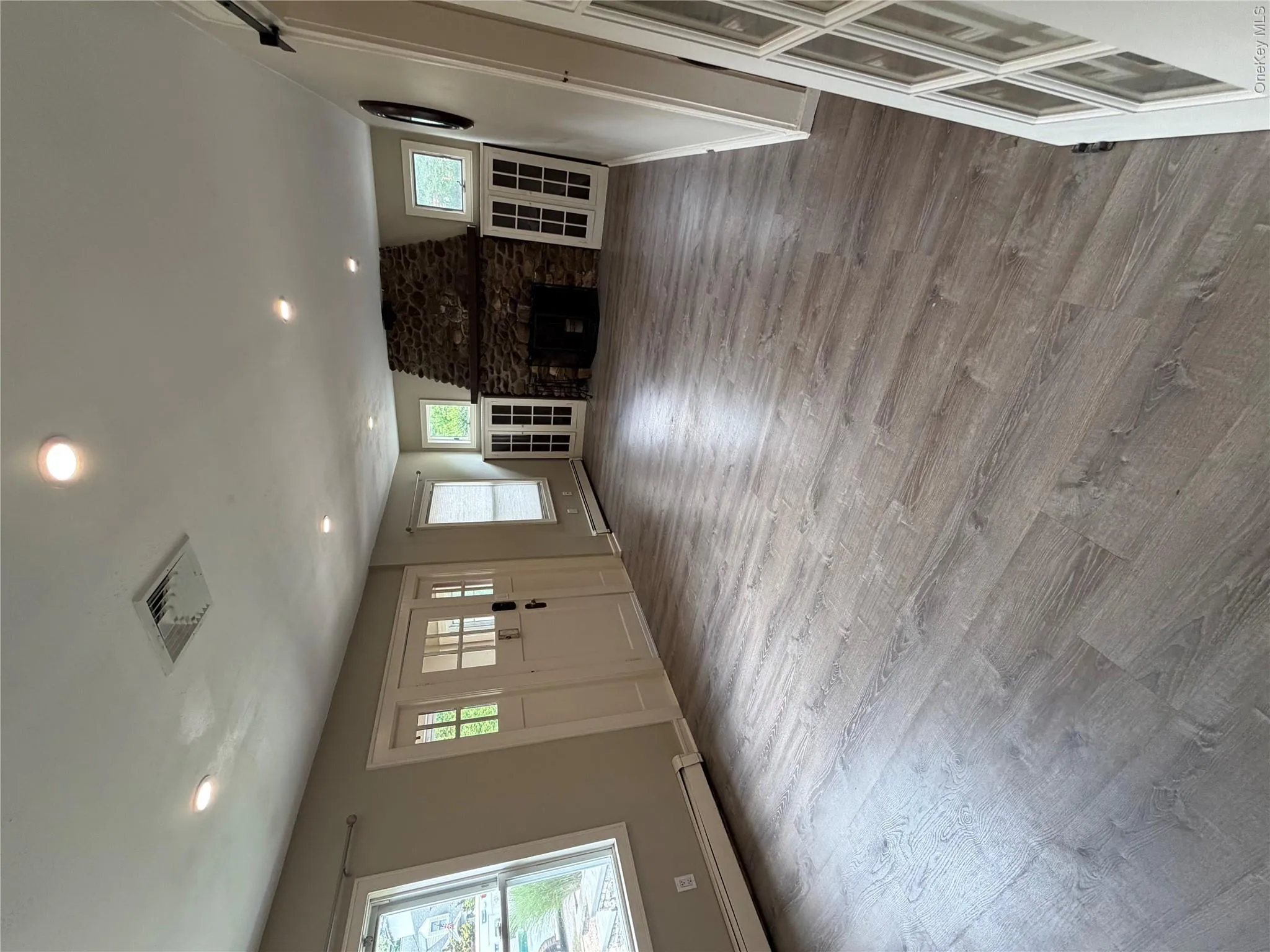 328 Country Road, Brookhaven, NY, 4 Bedrooms Bedrooms, 7 Rooms Rooms,2 BathroomsBathrooms,Residential Lease,For Rent,Country,0,1017043 328 Country Road, Brookhaven, NY, 4 Bedrooms Bedrooms, 7 Rooms Rooms,2 BathroomsBathrooms,Residential Lease,For Rent,Country,0,1017043