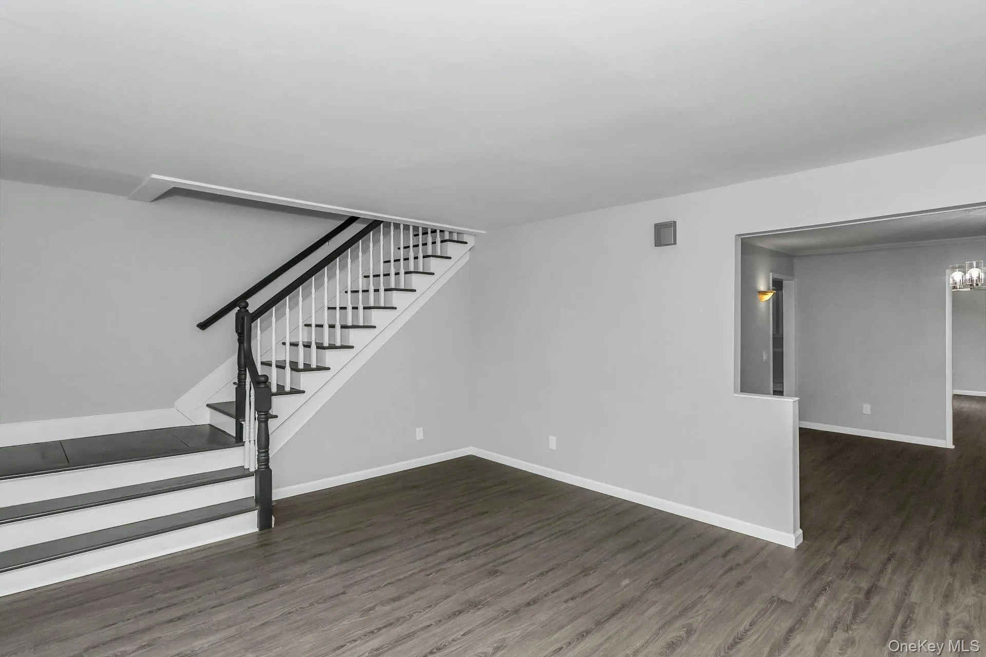 11 Merton Avenue, Hempstead, NY, 3 Bedrooms Bedrooms, 9 Rooms Rooms,1 BathroomBathrooms,Residential,For Rent,Merton,0,1017044 11 Merton Avenue, Hempstead, NY, 3 Bedrooms Bedrooms, 9 Rooms Rooms,1 BathroomBathrooms,Residential,For Rent,Merton,0,1017044