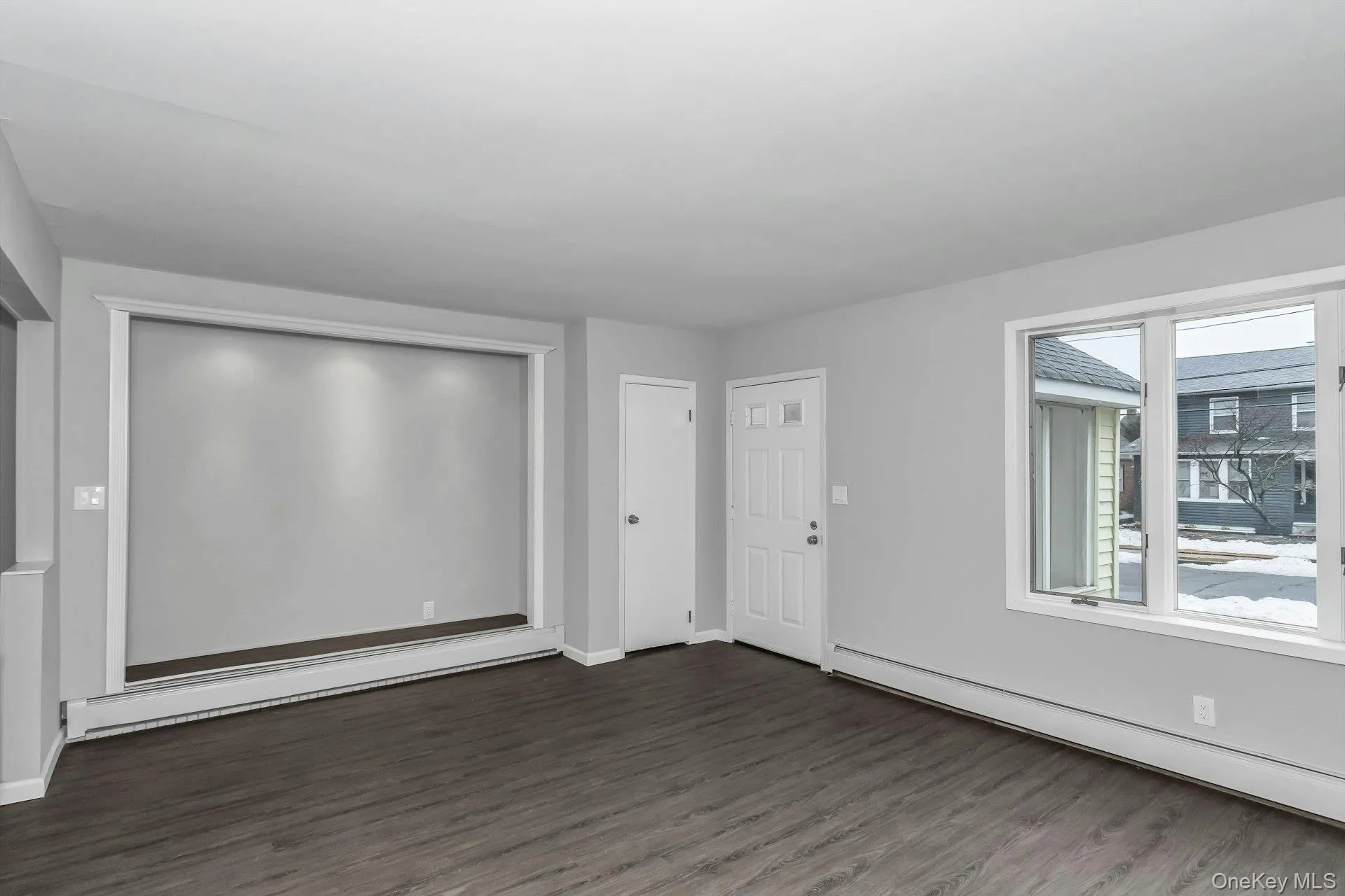 11 Merton Avenue, Hempstead, NY, 3 Bedrooms Bedrooms, 9 Rooms Rooms,1 BathroomBathrooms,Residential,For Rent,Merton,0,1017044 11 Merton Avenue, Hempstead, NY, 3 Bedrooms Bedrooms, 9 Rooms Rooms,1 BathroomBathrooms,Residential,For Rent,Merton,0,1017044