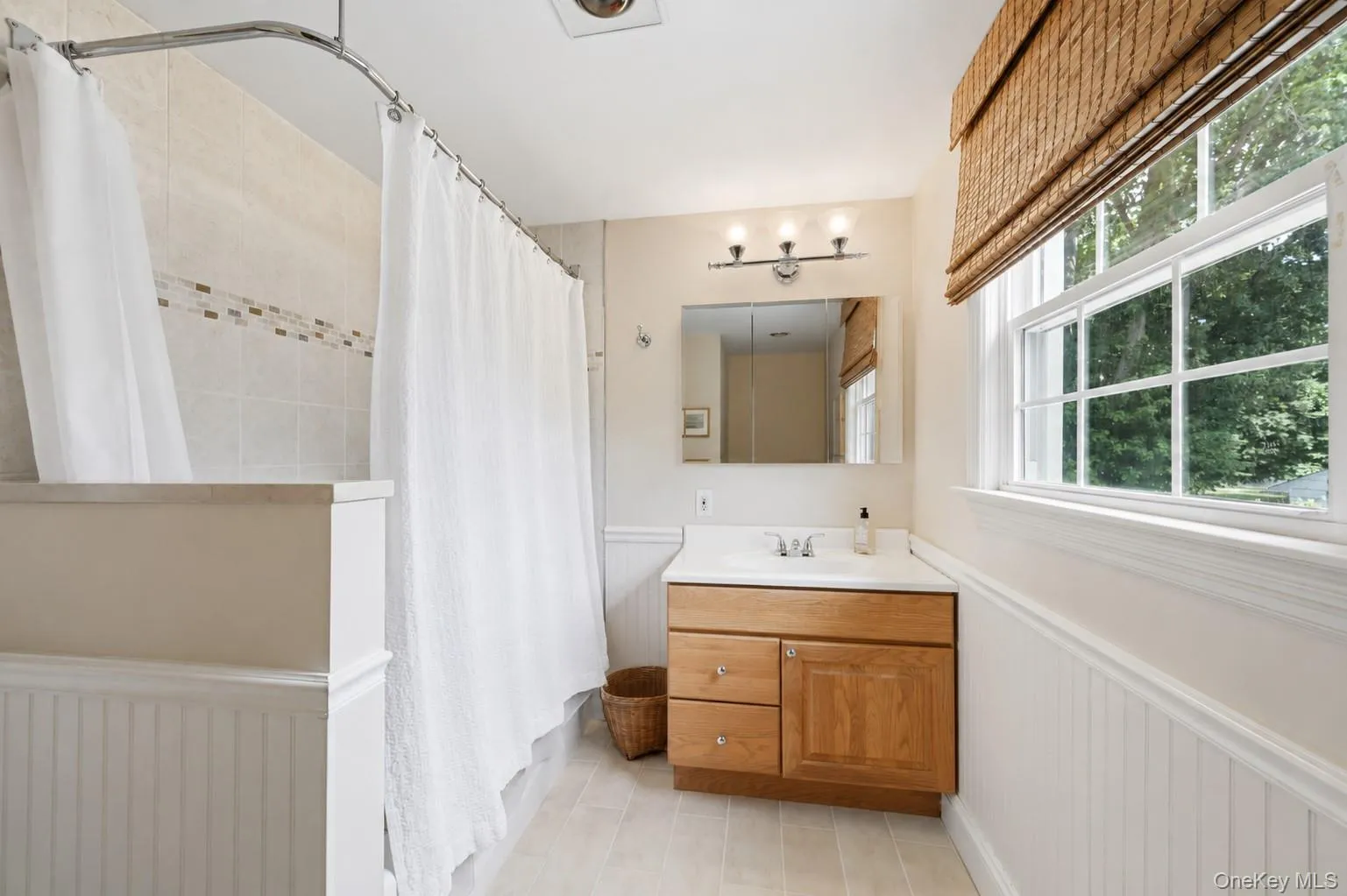Guest Full Bath Guest Full Bath