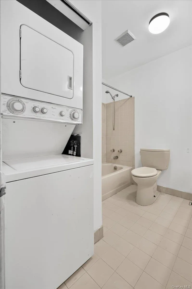Unit # 43 Bathroom Unit # 43 Bathroom