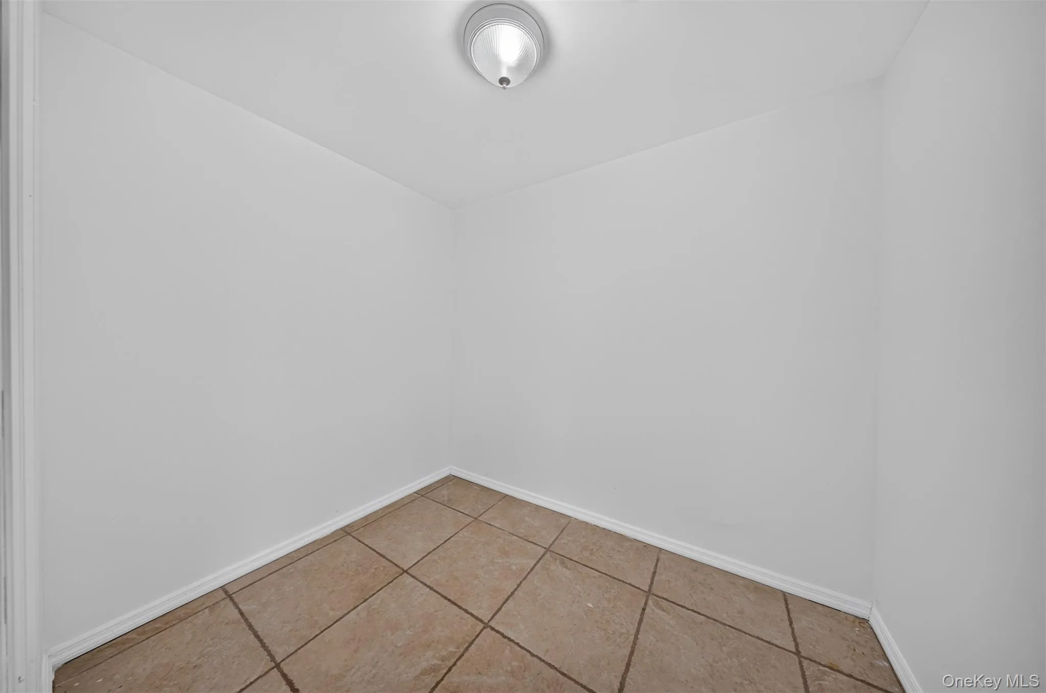 2330 Corporal Kennedy Street, New York, NY, 4 Bedrooms Bedrooms, 7 Rooms Rooms,2 BathroomsBathrooms,Residential,For Rent,Corporal Kennedy,0,KEY1017054 2330 Corporal Kennedy Street, New York, NY, 4 Bedrooms Bedrooms, 7 Rooms Rooms,2 BathroomsBathrooms,Residential,For Rent,Corporal Kennedy,0,KEY1017054