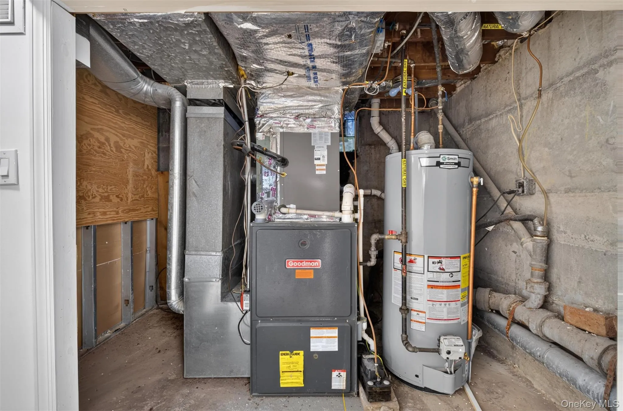 2330 Corporal Kennedy Street, New York, NY, 4 Bedrooms Bedrooms, 7 Rooms Rooms,2 BathroomsBathrooms,Residential,For Rent,Corporal Kennedy,0,KEY1017054 2330 Corporal Kennedy Street, New York, NY, 4 Bedrooms Bedrooms, 7 Rooms Rooms,2 BathroomsBathrooms,Residential,For Rent,Corporal Kennedy,0,KEY1017054