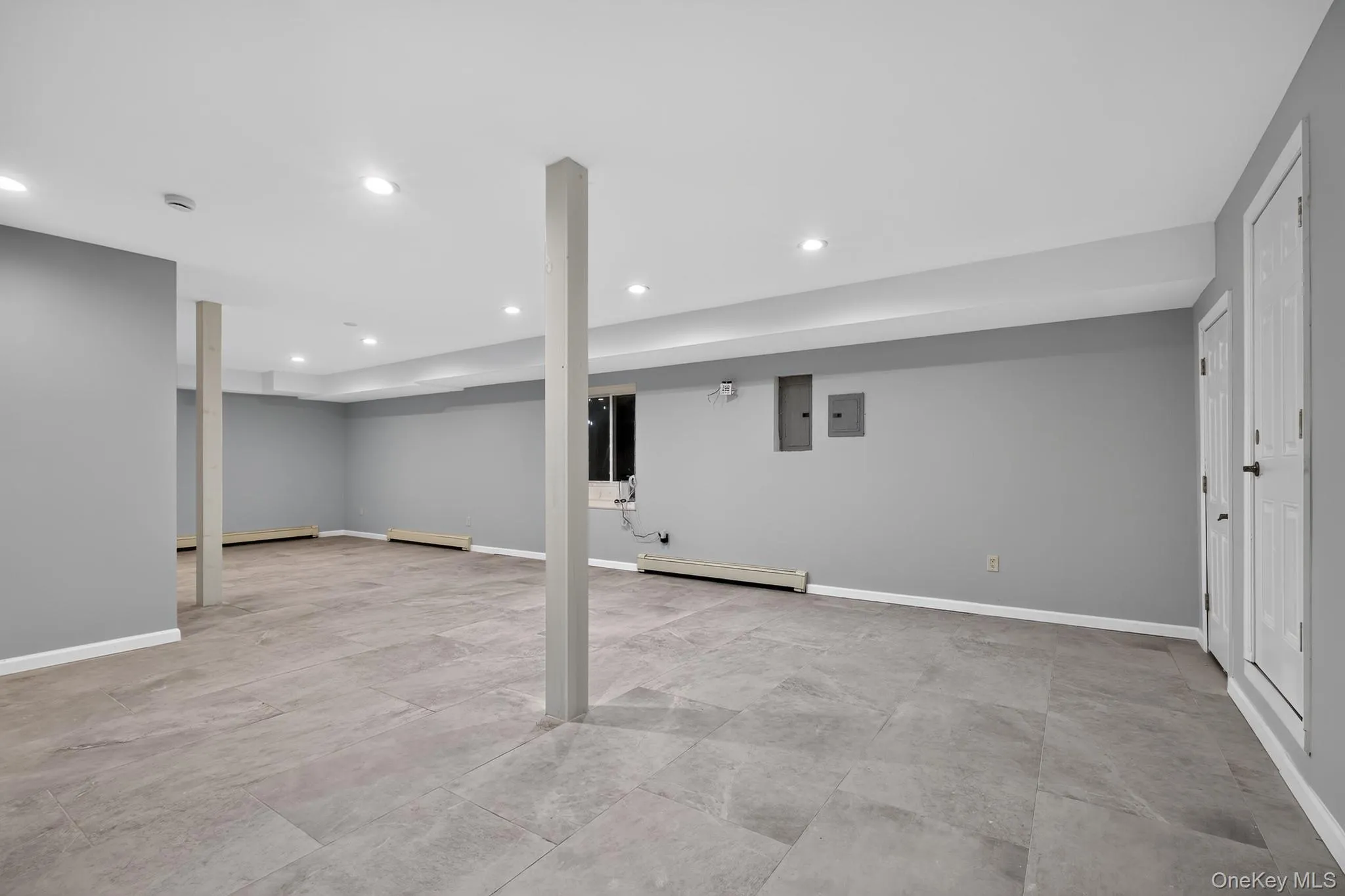 25 Maple Grove Street, North Hempstead, NY, 4 Bedrooms Bedrooms, 7 Rooms Rooms,2 BathroomsBathrooms,Residential,For Rent,Maple Grove,0,KEY1017055 25 Maple Grove Street, North Hempstead, NY, 4 Bedrooms Bedrooms, 7 Rooms Rooms,2 BathroomsBathrooms,Residential,For Rent,Maple Grove,0,KEY1017055
