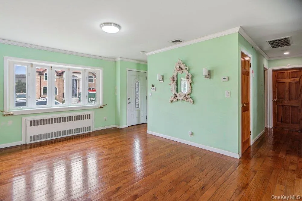920 Dana Avenue, Hempstead, NY, 4 Bedrooms Bedrooms, 8 Rooms Rooms,2 BathroomsBathrooms,Residential,For Rent,Dana,0,1017056 920 Dana Avenue, Hempstead, NY, 4 Bedrooms Bedrooms, 8 Rooms Rooms,2 BathroomsBathrooms,Residential,For Rent,Dana,0,1017056