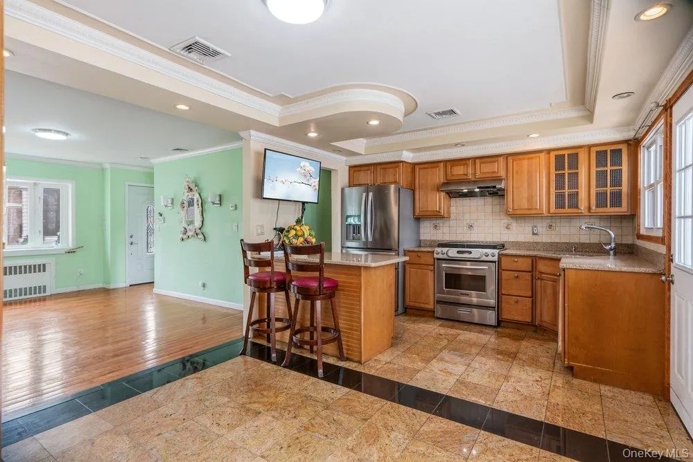 920 Dana Avenue, Hempstead, NY, 4 Bedrooms Bedrooms, 8 Rooms Rooms,2 BathroomsBathrooms,Residential,For Rent,Dana,0,1017056 920 Dana Avenue, Hempstead, NY, 4 Bedrooms Bedrooms, 8 Rooms Rooms,2 BathroomsBathrooms,Residential,For Rent,Dana,0,1017056