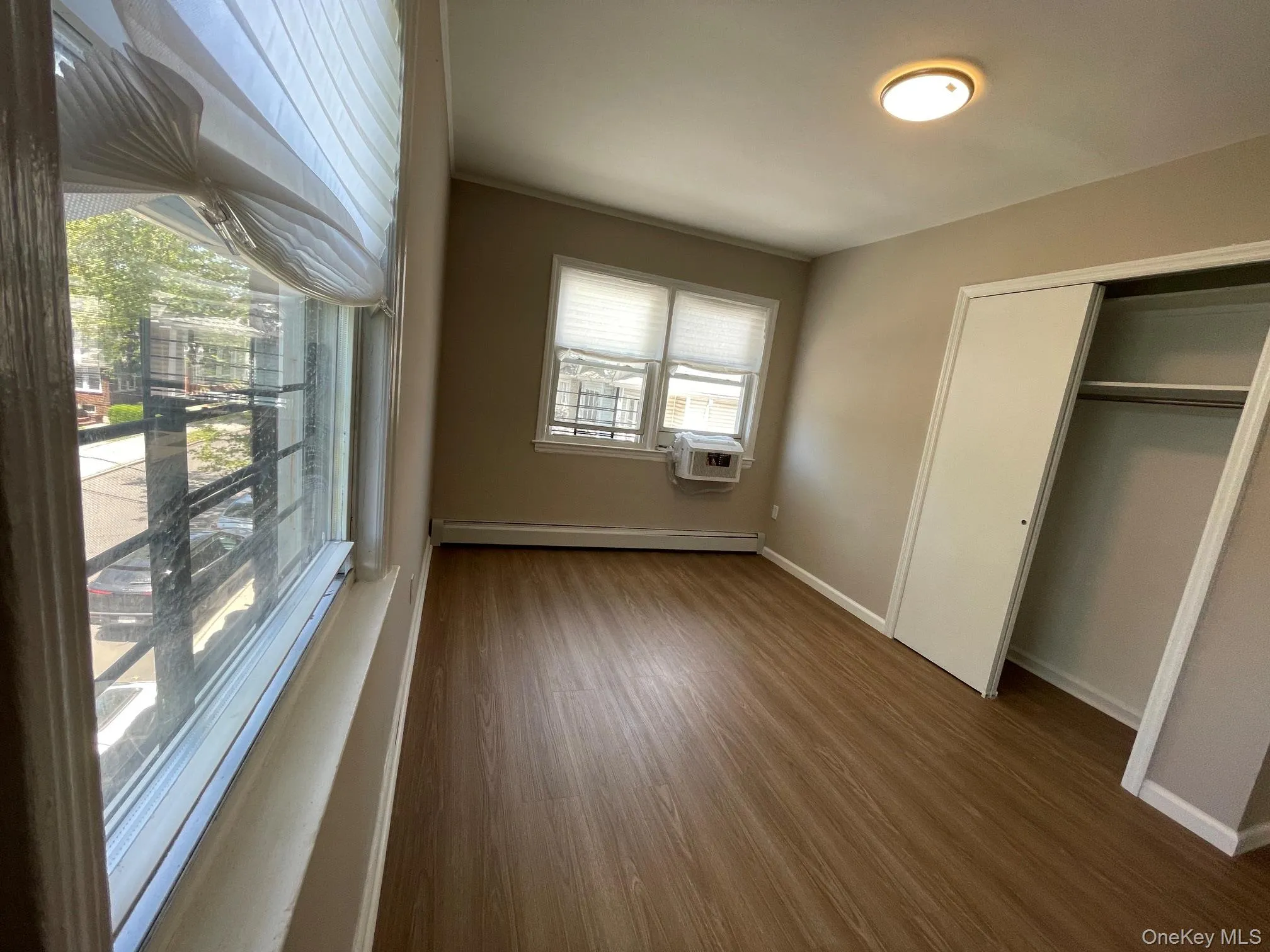 124-01 Hillside Avenue, New York, NY, 3 Bedrooms Bedrooms, 5 Rooms Rooms,1 BathroomBathrooms,Residential Lease,For Rent,Hillside,0,1017059 124-01 Hillside Avenue, New York, NY, 3 Bedrooms Bedrooms, 5 Rooms Rooms,1 BathroomBathrooms,Residential Lease,For Rent,Hillside,0,1017059