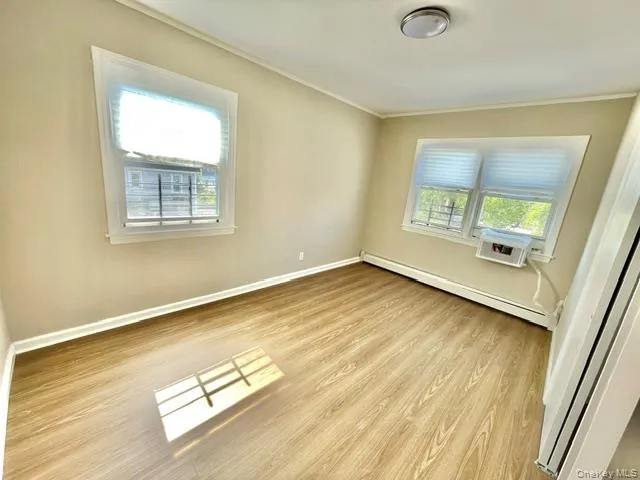 124-01 Hillside Avenue, New York, NY, 3 Bedrooms Bedrooms, 5 Rooms Rooms,1 BathroomBathrooms,Residential Lease,For Rent,Hillside,0,KEY1017059 124-01 Hillside Avenue, New York, NY, 3 Bedrooms Bedrooms, 5 Rooms Rooms,1 BathroomBathrooms,Residential Lease,For Rent,Hillside,0,KEY1017059