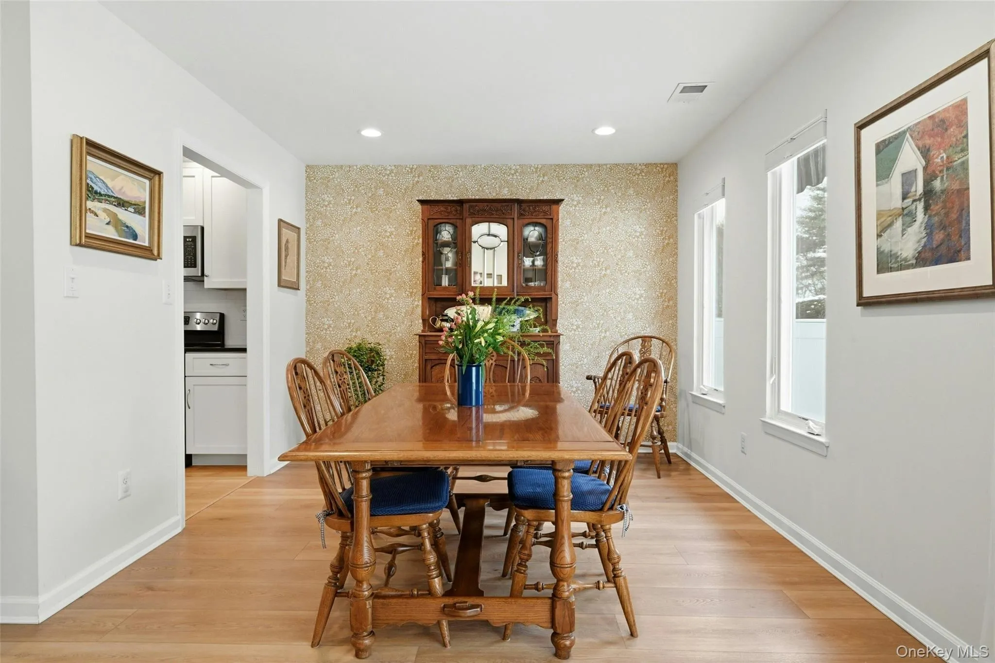 210 Elton Court, Smithtown, NY, 2 Bedrooms Bedrooms, 5 Rooms Rooms,2 BathroomsBathrooms,Residential,For Rent,Elton,0,KEY1017062 210 Elton Court, Smithtown, NY, 2 Bedrooms Bedrooms, 5 Rooms Rooms,2 BathroomsBathrooms,Residential,For Rent,Elton,0,KEY1017062
